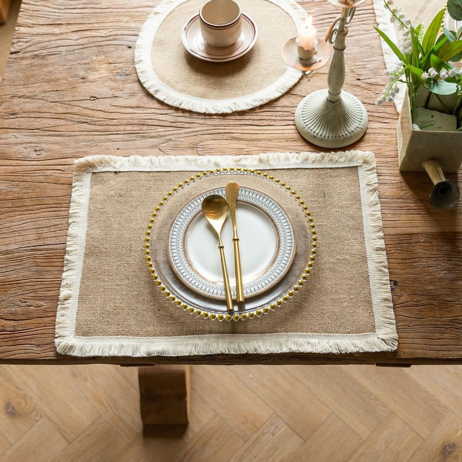Napperon Table Salle a Manger Lot de 8, 30 x 45 CM Napperon Table Antidérapant Restaurant Lavable Lin Brun Beige, Couleur Unie avec Gland