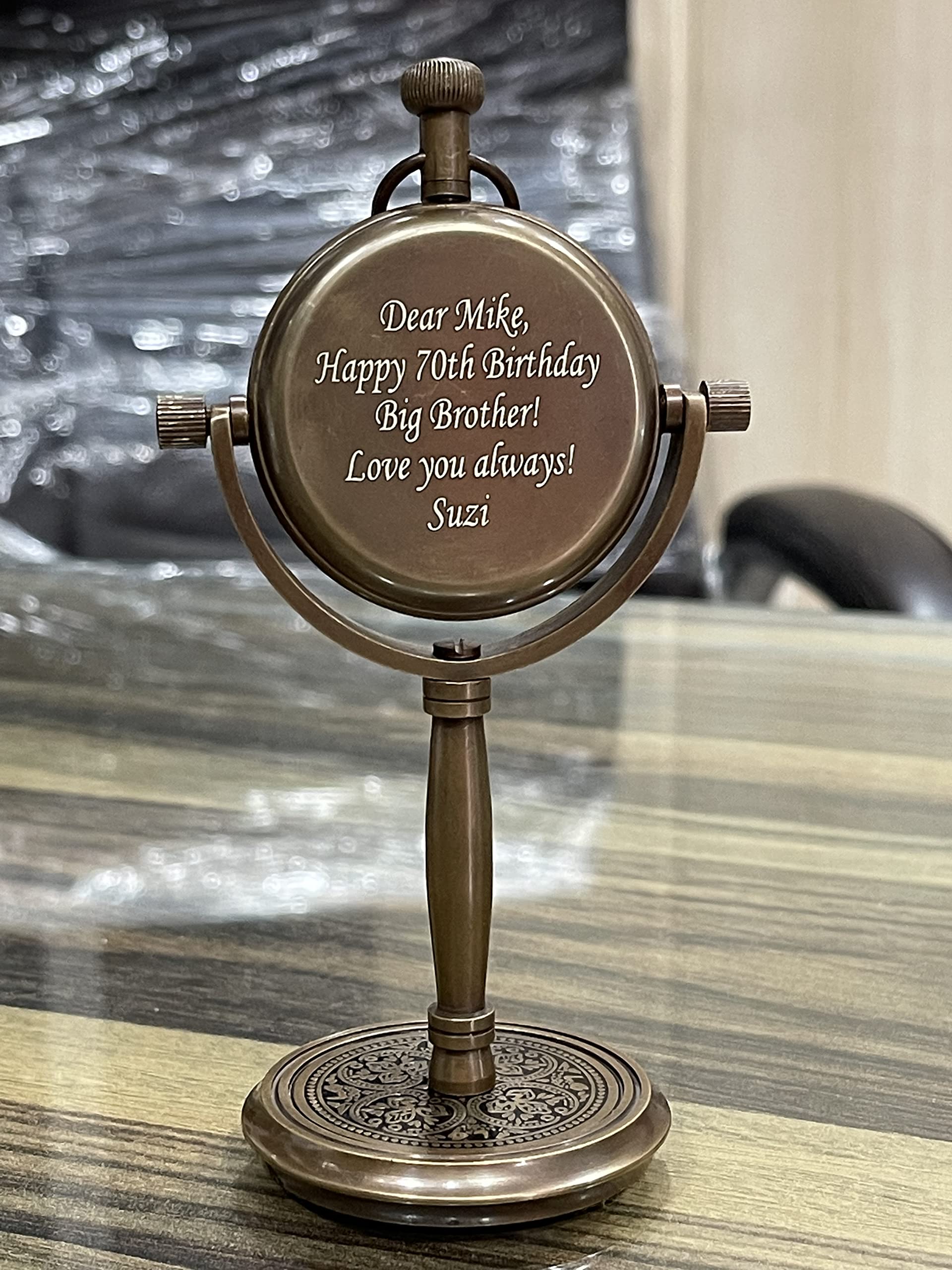 Orologio da scrivania in ottone antico, analogico, personalizzato, con incisione, regalo promozionale per pensionamento, regalo per uomini e donne (ottone anticato)