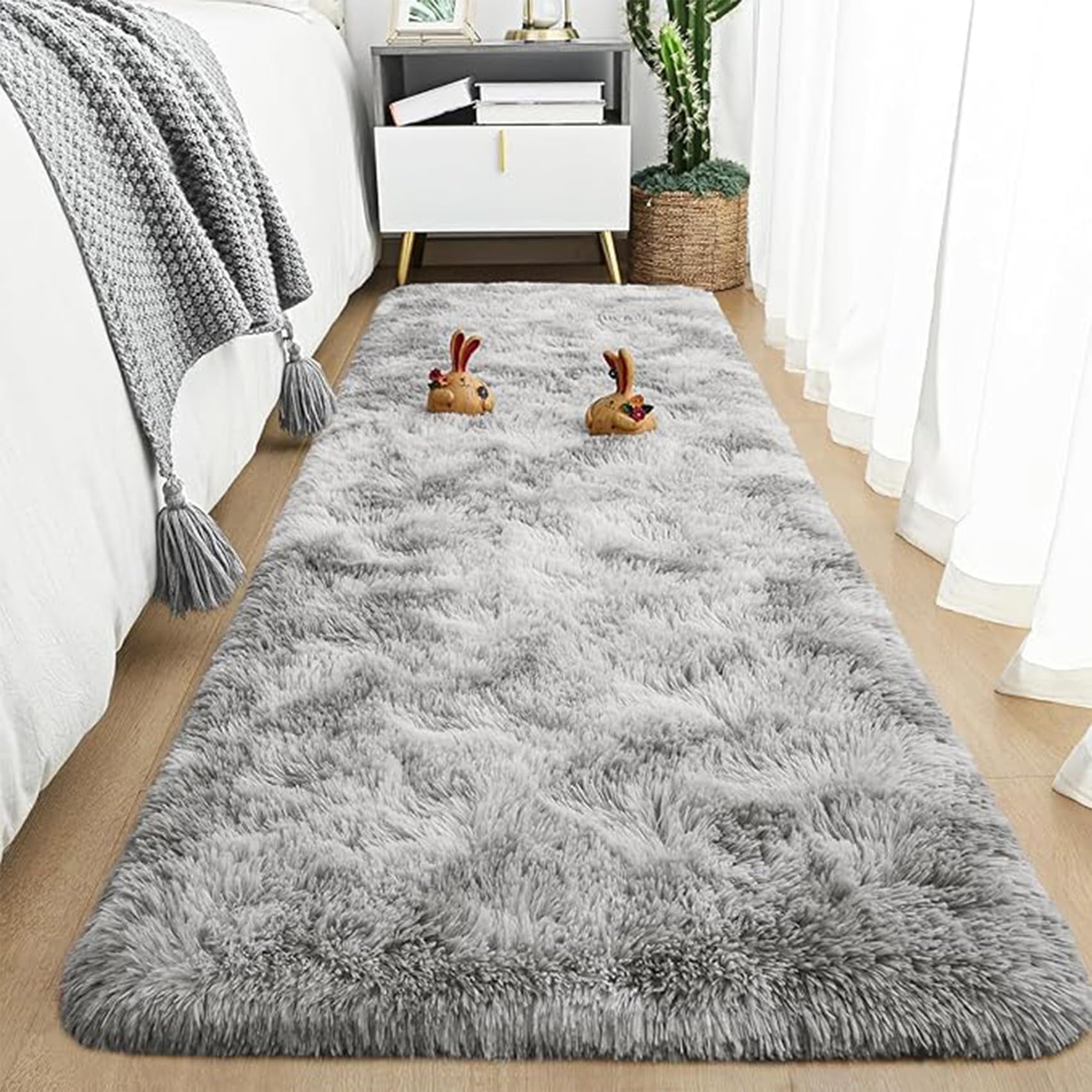 Tappeto a Pelo Lungo 110 x 110 cm, Moderno, Lavabile, Super Morbido Pelliccia Sintetica, Grandi Dimensioni, Fondo Antiscivolo, Tappeto per Terrazza, Grigio Chiaro