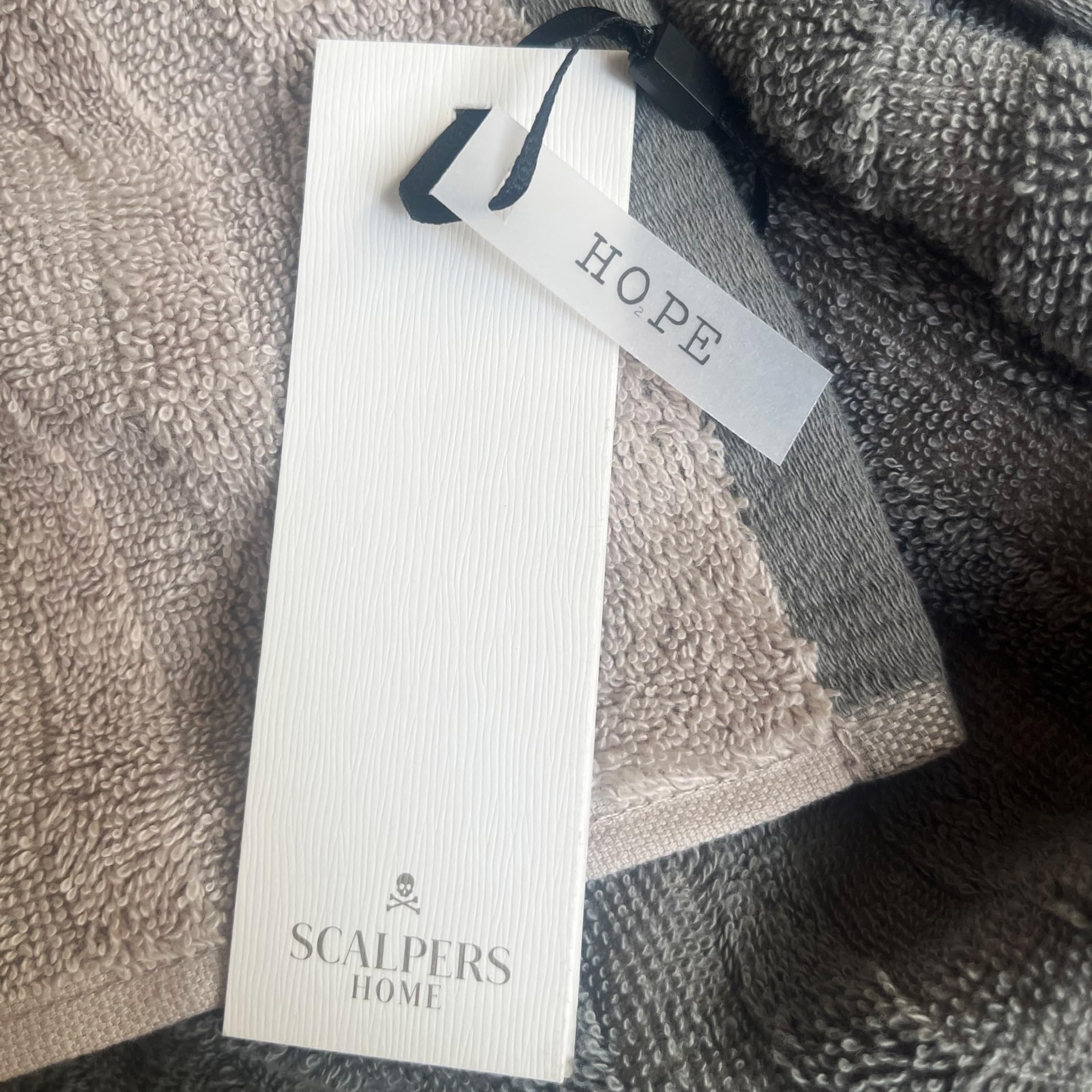 Toalla de Playa 90x180cm 100% Algodón 500GSM Beige con Logo y a Rayas Scalpers Home