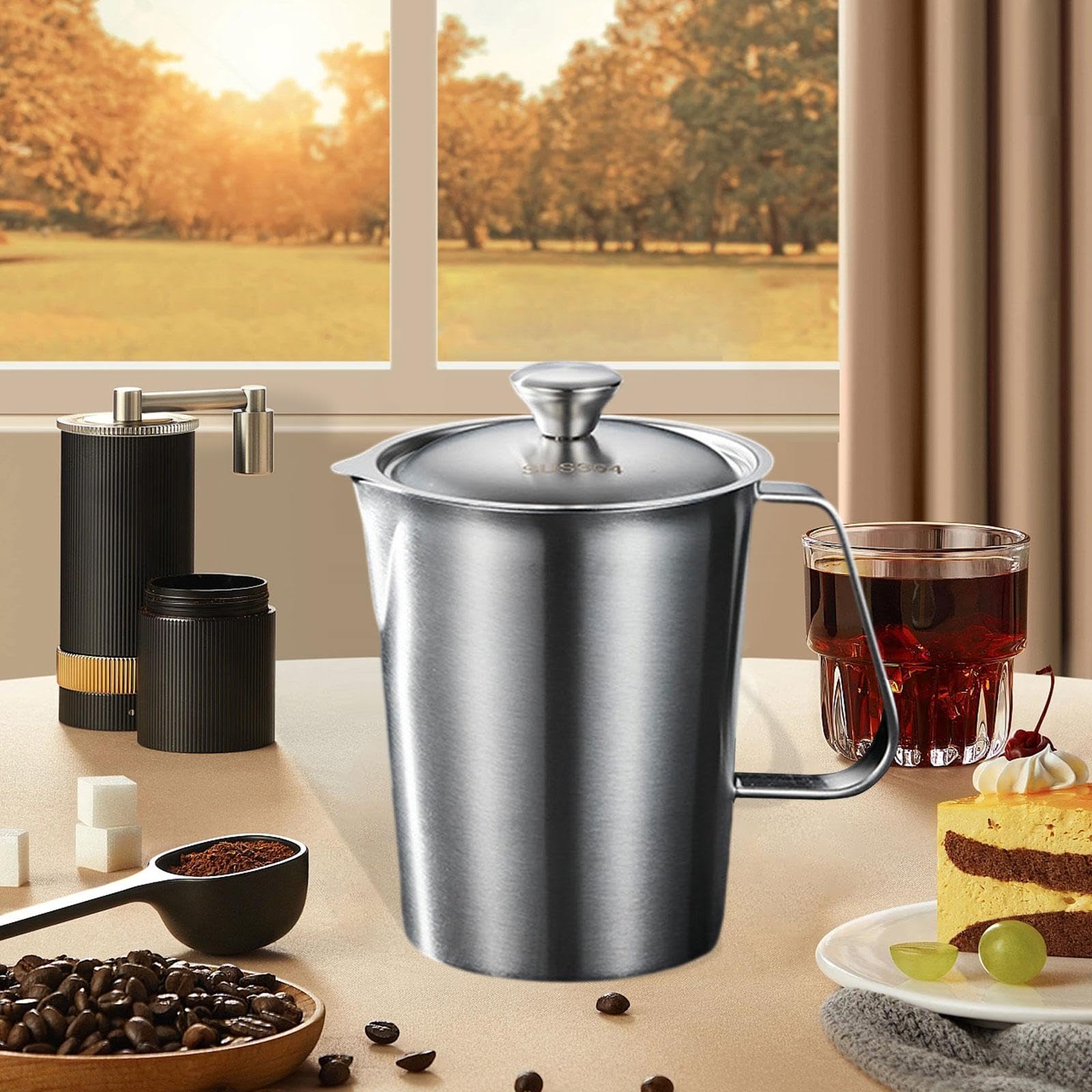 Messbecher Edelstahl Messbecher Behälter mit Deckel Milchaufschäumkanne Große Kapazität Küchenmischkrug mit Handgriff Präzise Skalierung für Aufschäum, 1500 Ml