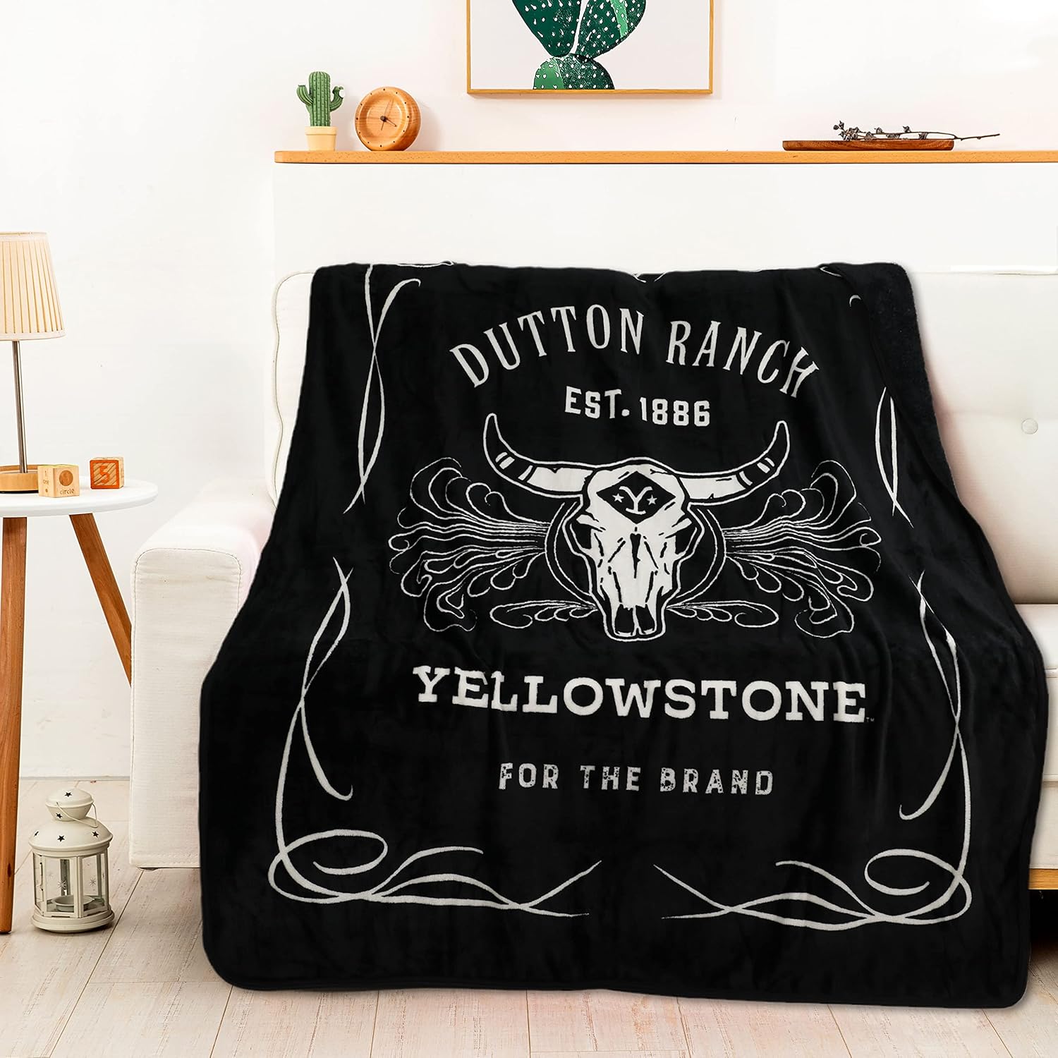 Northwest Yellowstone Silk Touch Throw Blanket, 46" x 60", Whiskey Label - Image 3