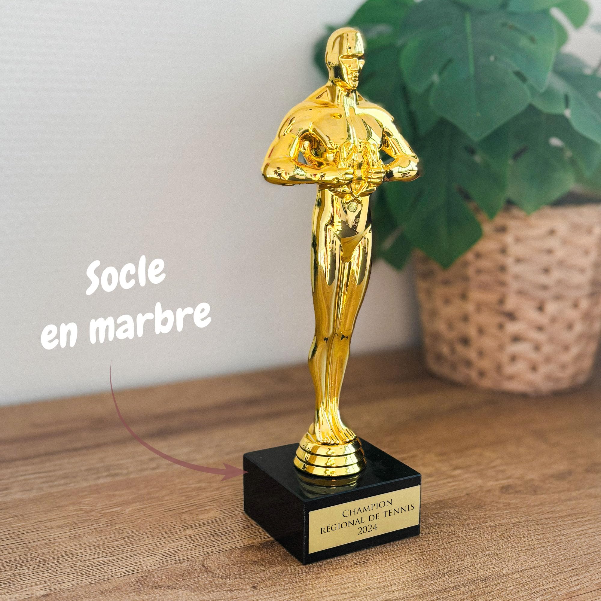 KDO MAGIC - Trophée Personnalisable - Statuette dorée personnalisée - Gravé avec Texte - Cadeau fête des pères, noël, Retraite, Homme
