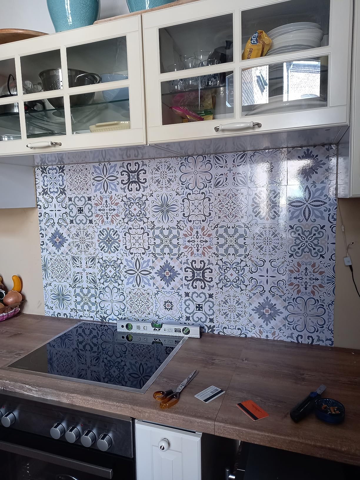 30 Stück Mosaik Fliesenaufkleber 15x15 Cm – Selbstklebend, Wasserdicht, Für Küche & Badezimmer, Grau-Designs