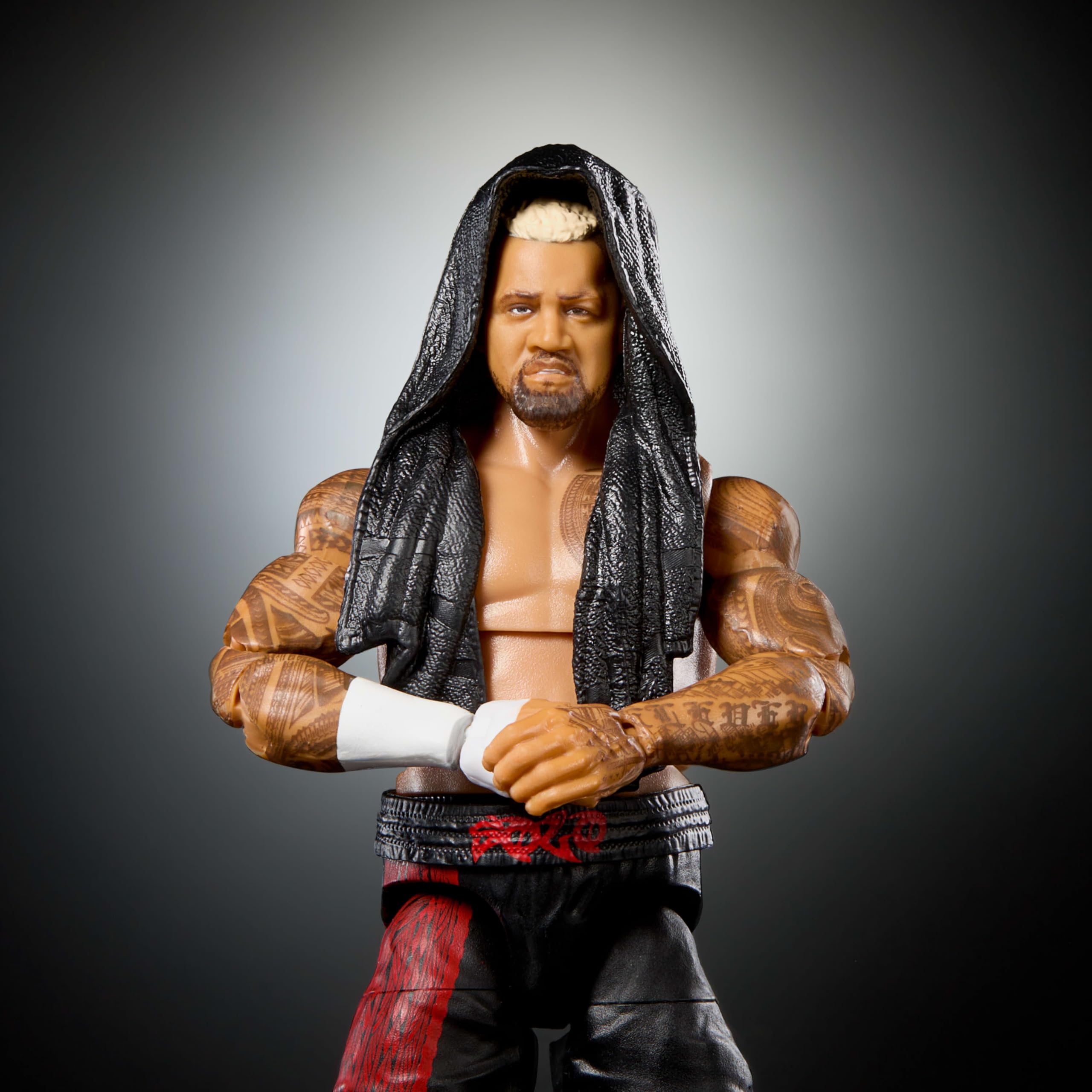 Mattel WWE Elite Collection Top Picks Sola Sikoa Figurka akcji i akcesoria do kolekcjonowania z wymiennymi rękami, pierścieniem, 25 punktów artykulacji