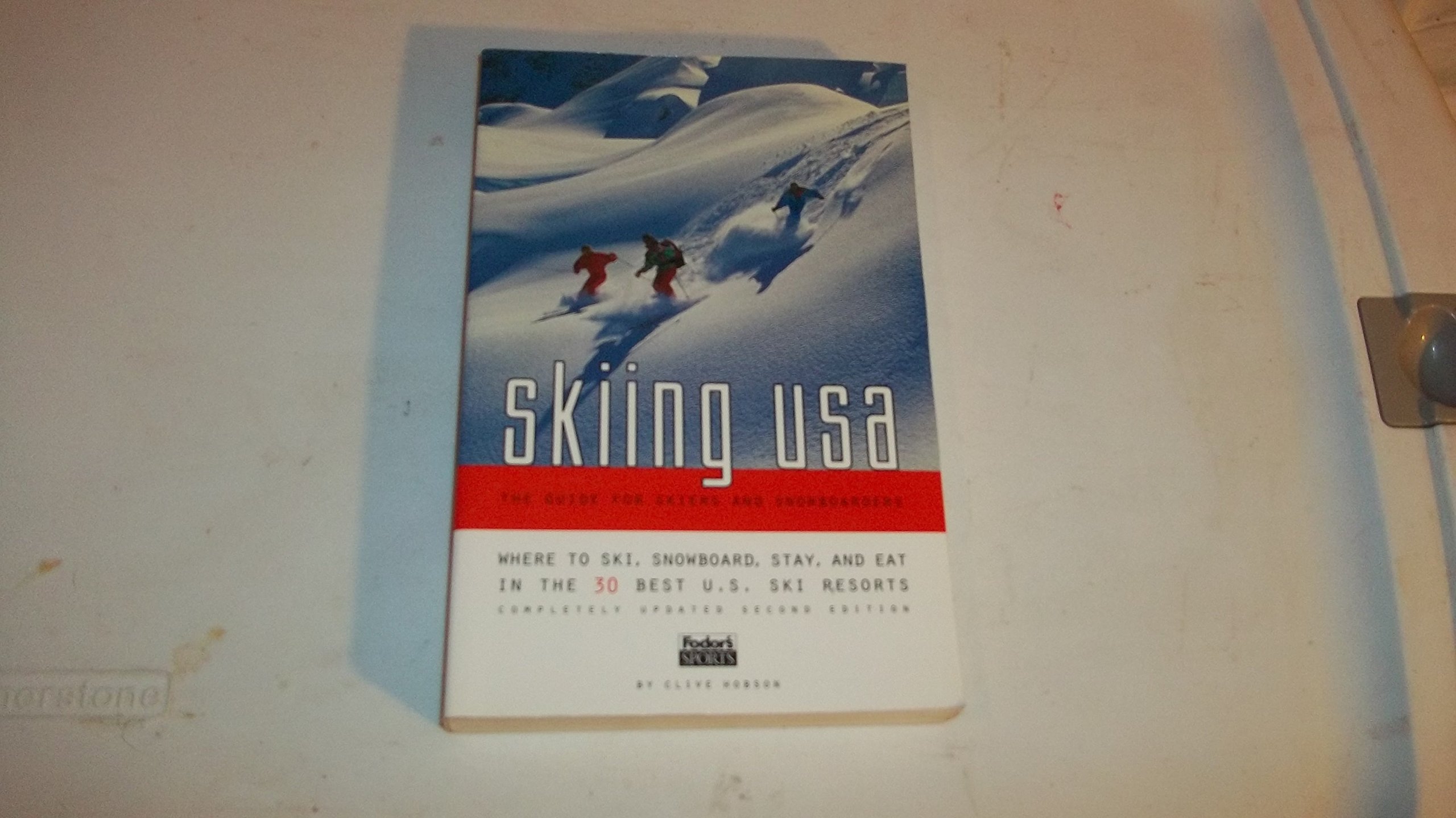 Skiing USA: The Guide for Skiers and Snowboarders [Lingua Inglese]