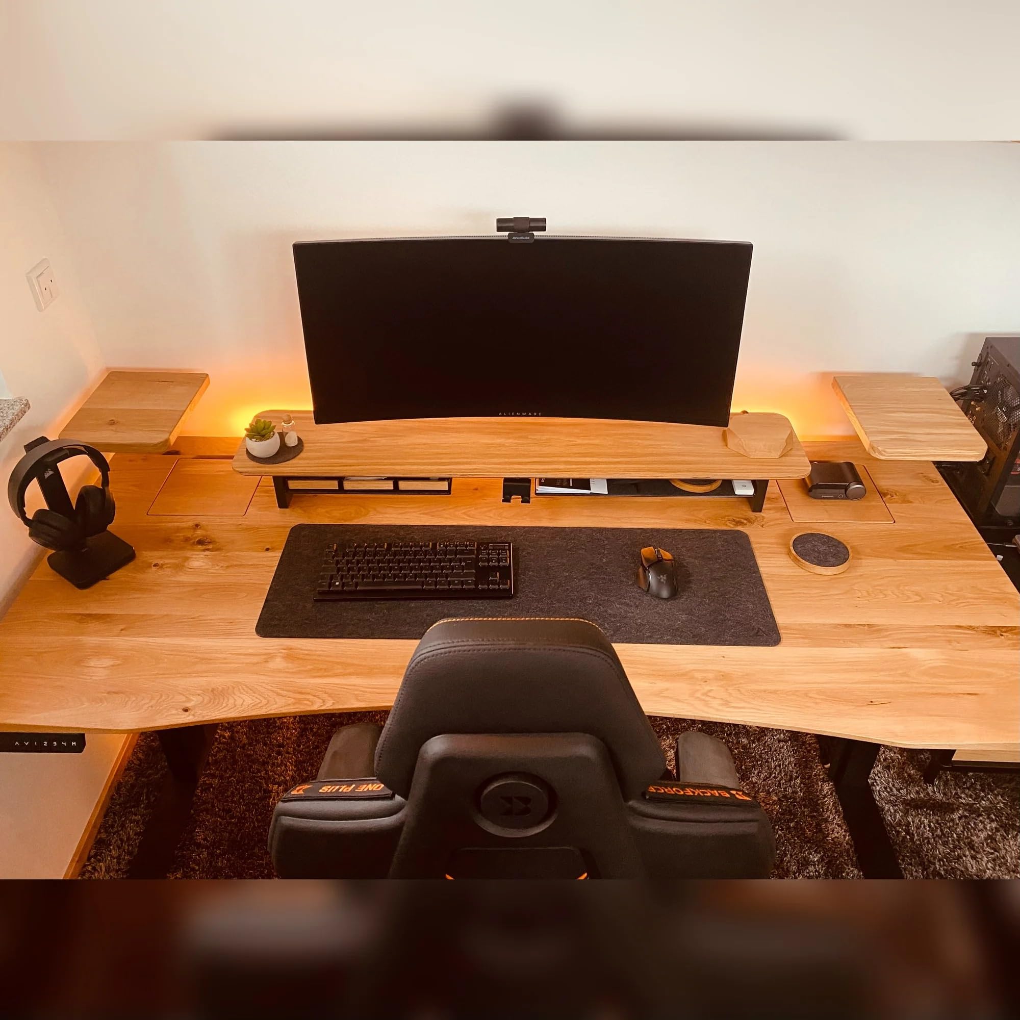 Lautsprecherständer aus Holz – Stilvolles Design für herausragende Akustik, Universell einsetzbar für Audio-Systeme, Stabil & Ästhetisch (Eichenholz & Weiß)