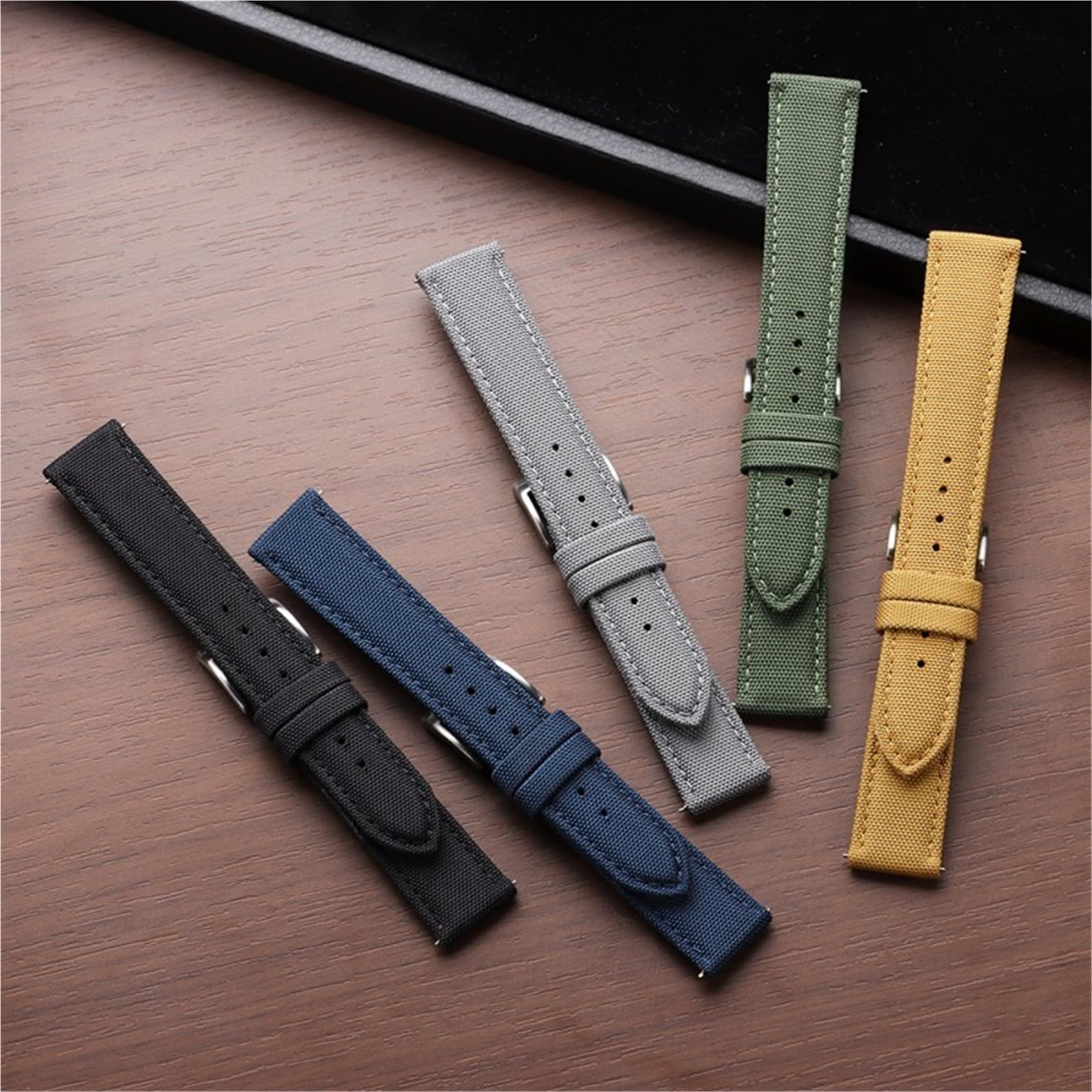 Cinturino per orologio in nylon double face Cinturino traspirante per sport all'aria aperta 20 22 mm