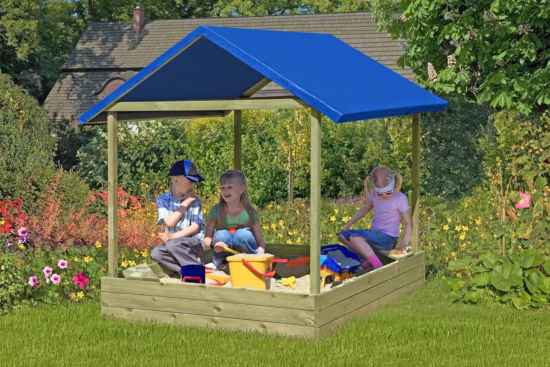 Gartenpirat Sandkasten Sophie Kesseldruckimprägniert 153x153 cm mit Dach blau