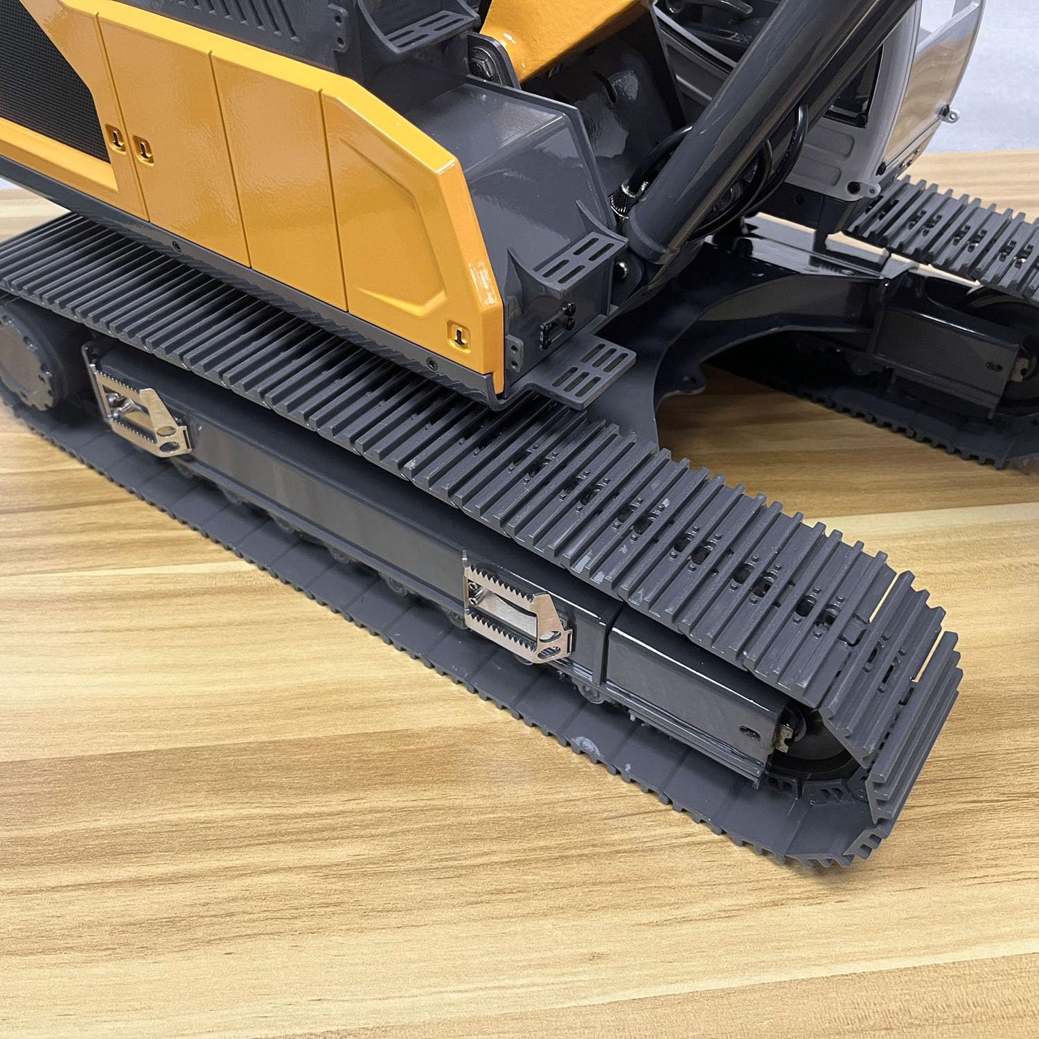 Amazon.com: TOUCAN RC HOBBY 1/14 Hydraulic RC Excavator