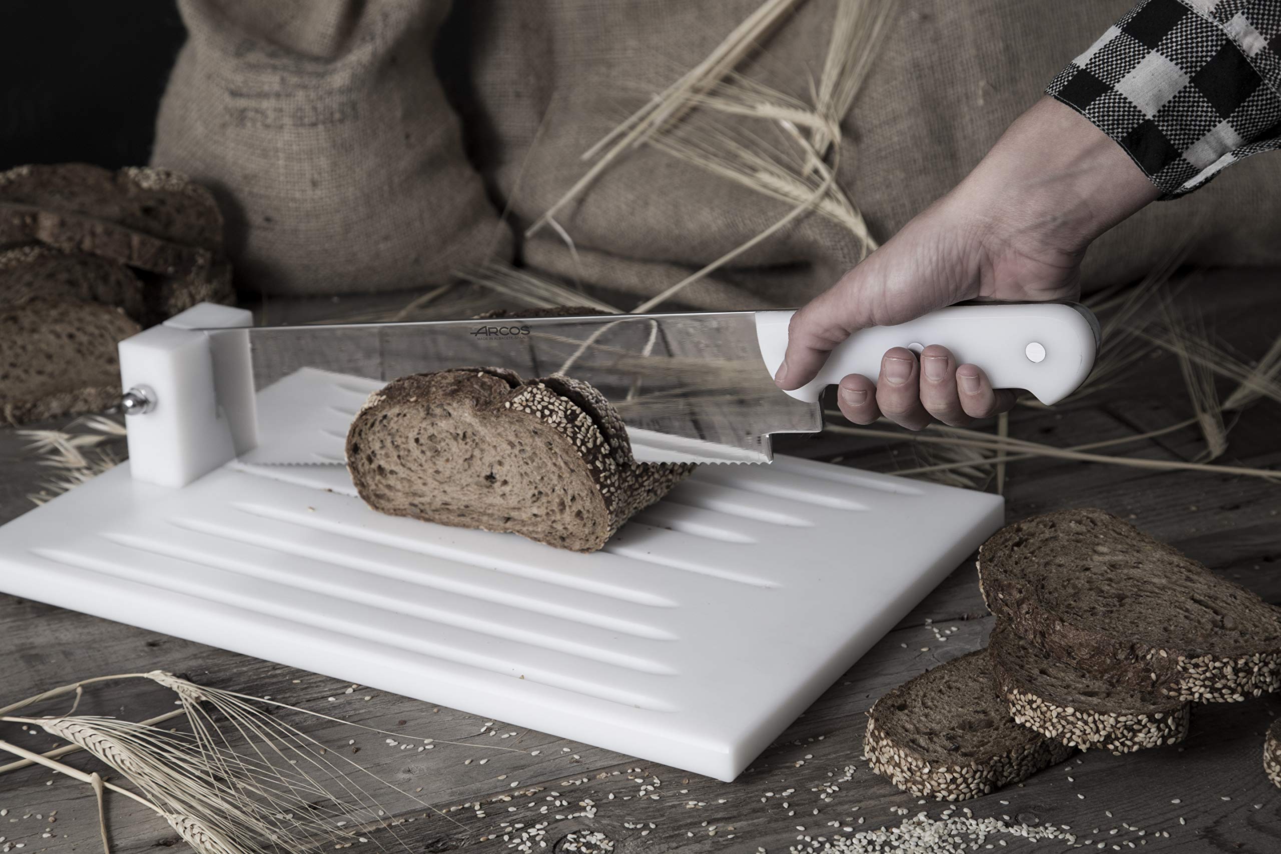Arcos Cortadora de Pan Professionnelle, Acier Inoxydable pour Cuisine, 52 x 27 cm, Polietylène Blanc, Idéale Boulangerie et Maison