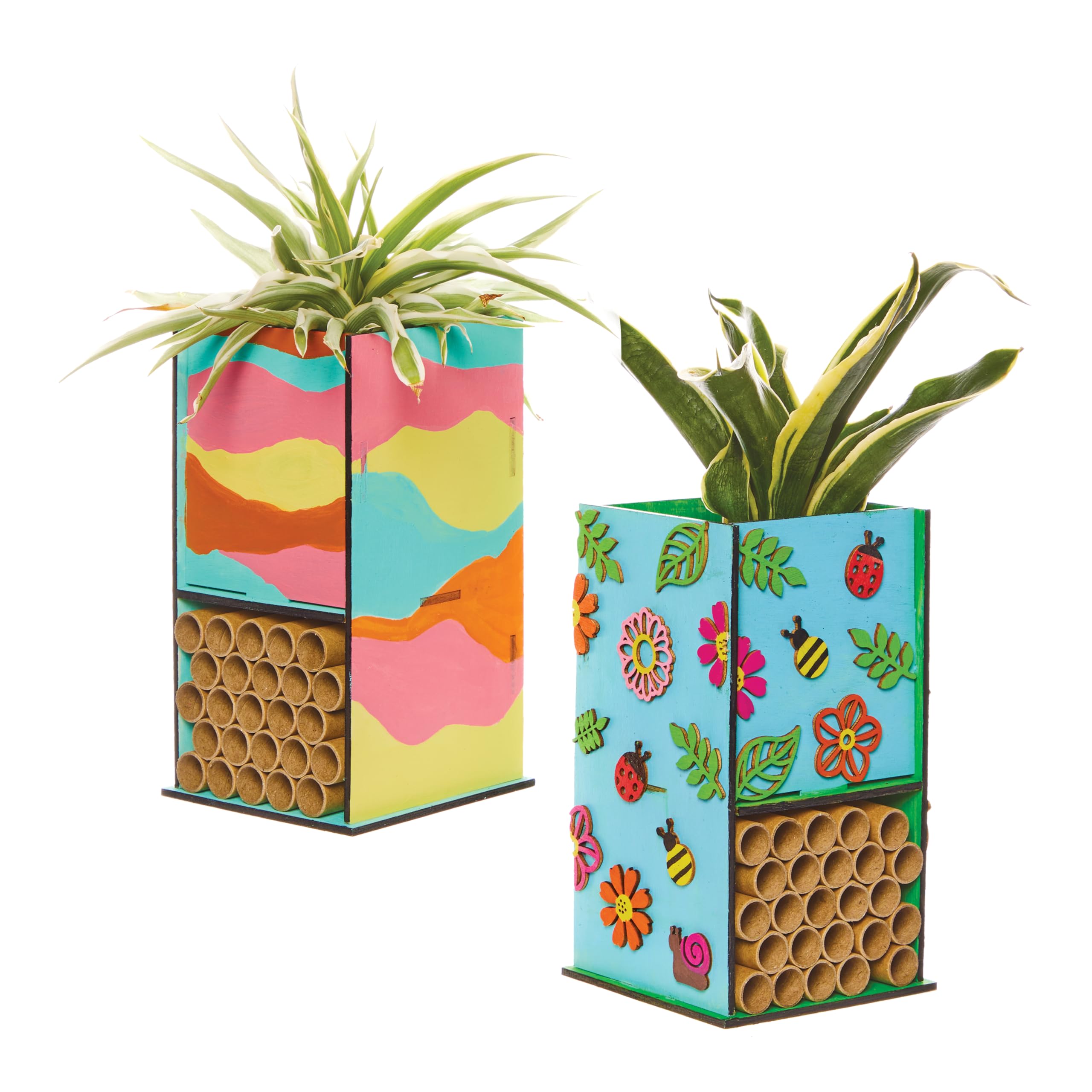 Baker Ross FX944 Kits Hôtel à insectes et pot de fleurs en bois - Lot de 2, kits de bricolage pour le jardin pour les enfants