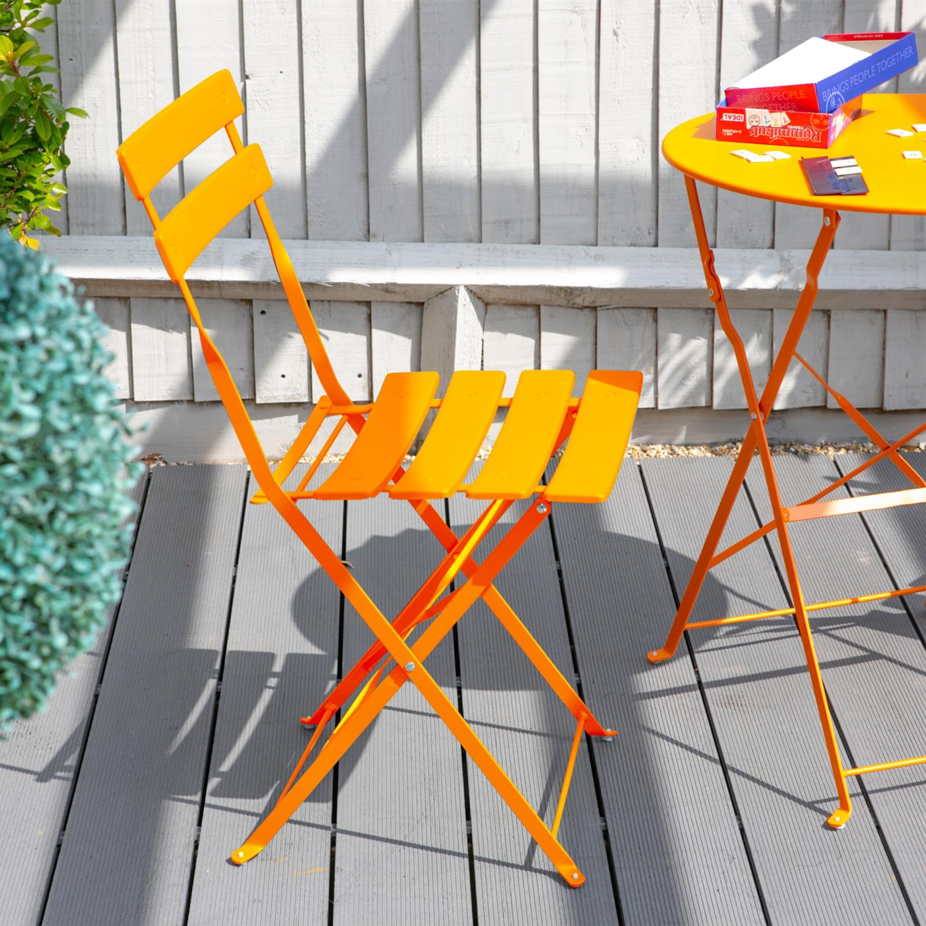 Harbour Housewares Sussex Bistro Set 2 Places Table Chaises Pliante Patio Meubles Jardin Round Orange