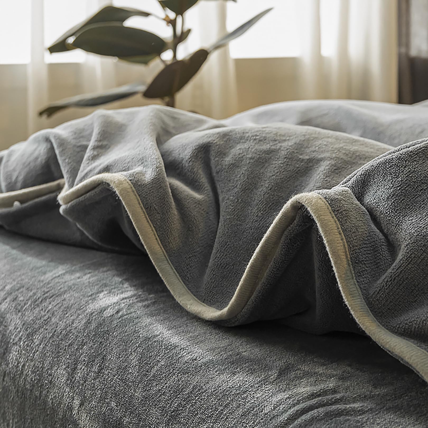 ALEjon "Acogedor Juego de Cama de Franela de Invierno - Tamaño Doble, Cierre de Cremallera, Tono Gris - Funda nórdica de 3 Piezas con 2 Fundas de Almohada - 220x240cm y 50x75cm