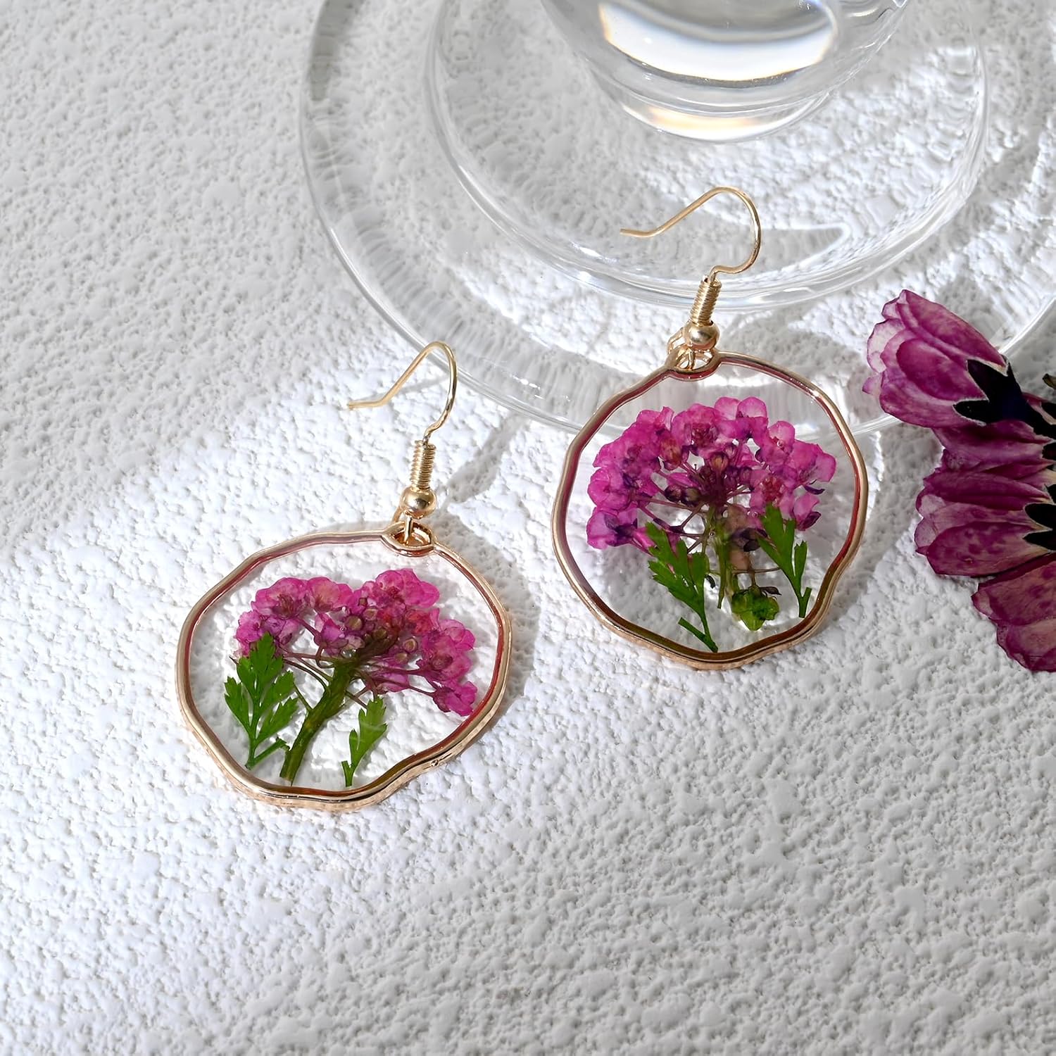 Pressed Flower Dangle Gold Earrings for Women Circle Handmade Floral Resin Earrings Plant Jewelry for Summer or Vacation - Image 7