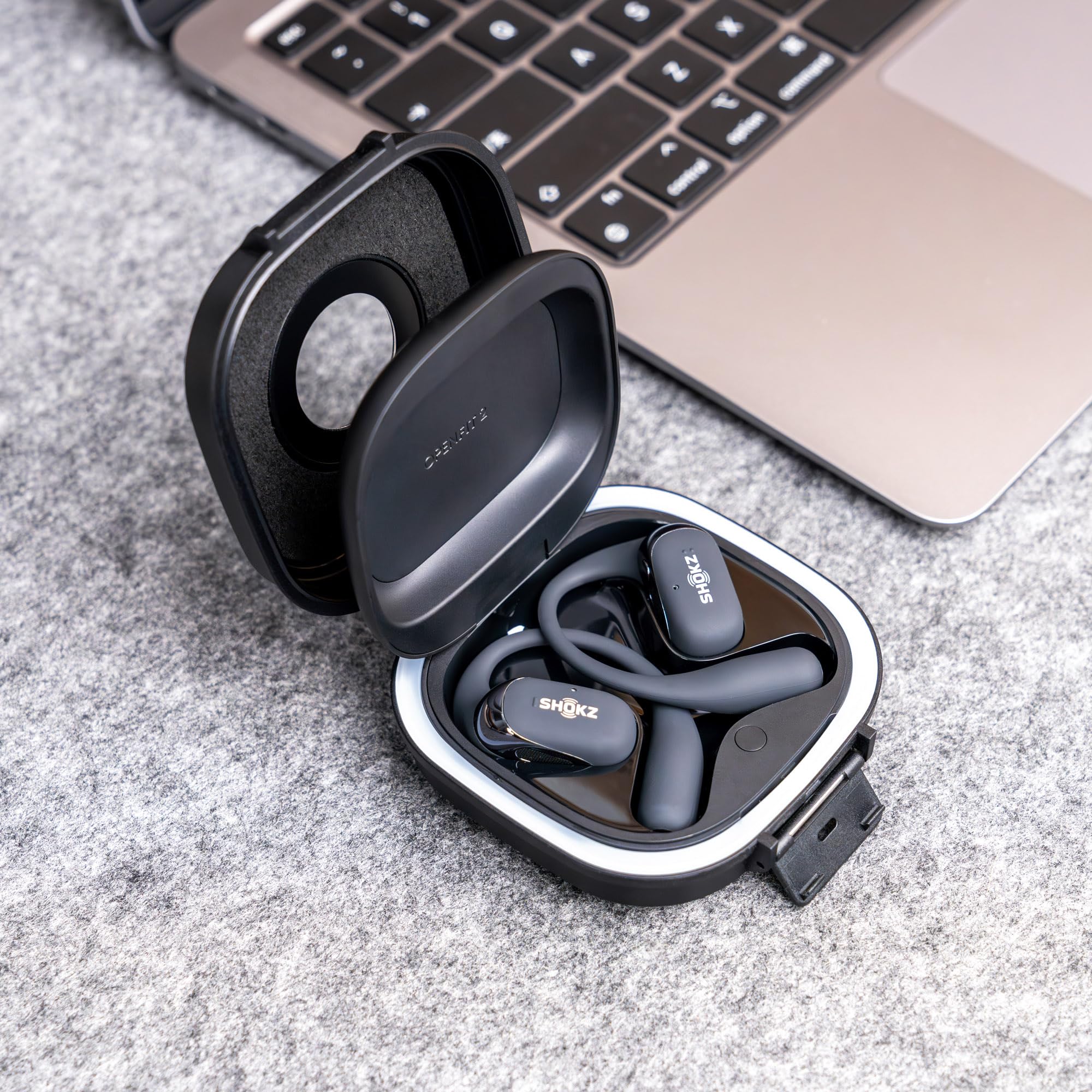 PROfezzion Custodia per Shokz OpenFit 2+, custodia rigida resistente con copertura completa e chiusura di sicurezza per cuffie aperte Shokz OpenFit 2 Plus (non per OpenFit 1 e Open Air)