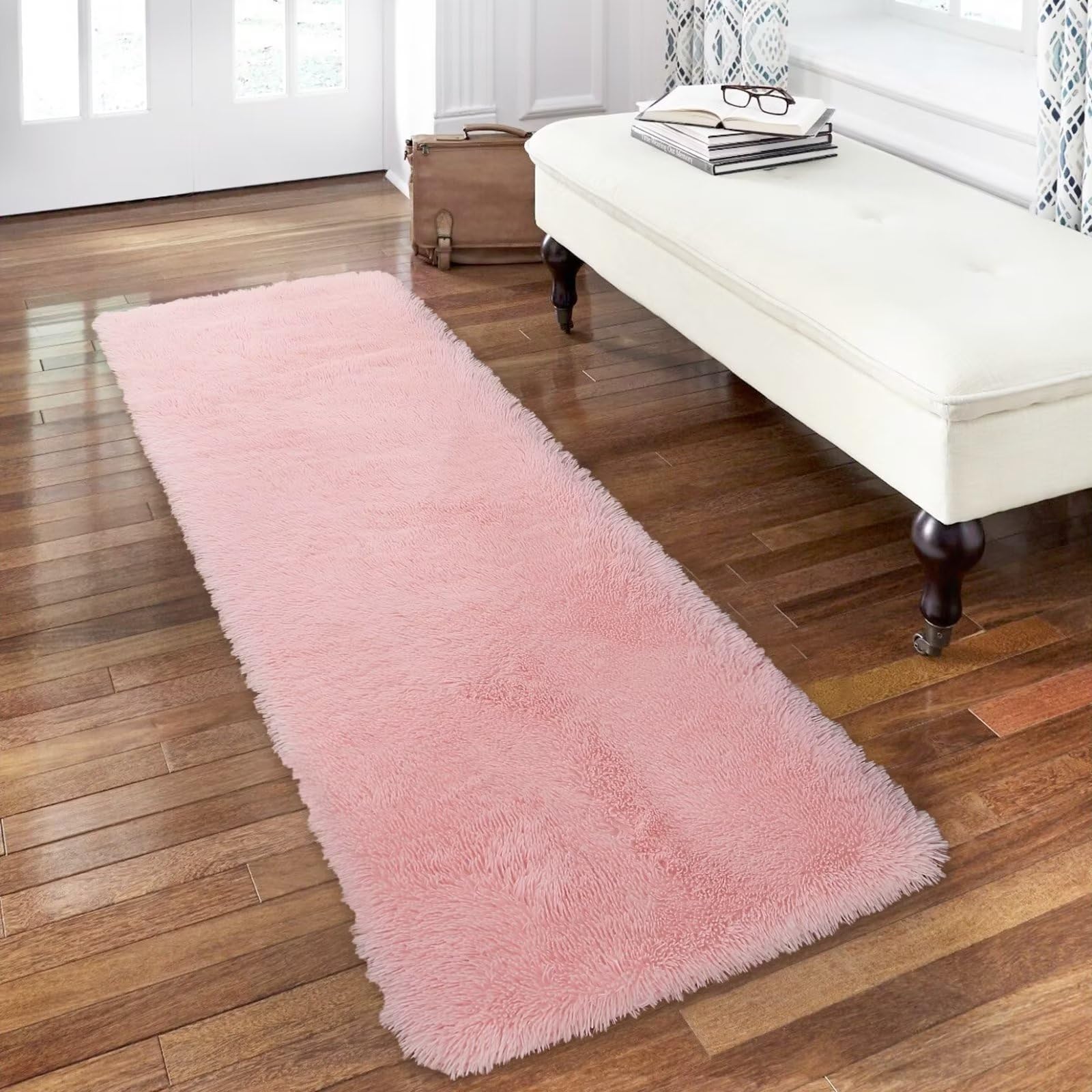 Tapis de couloir moderne pour réchauffer un sol froid de chambre