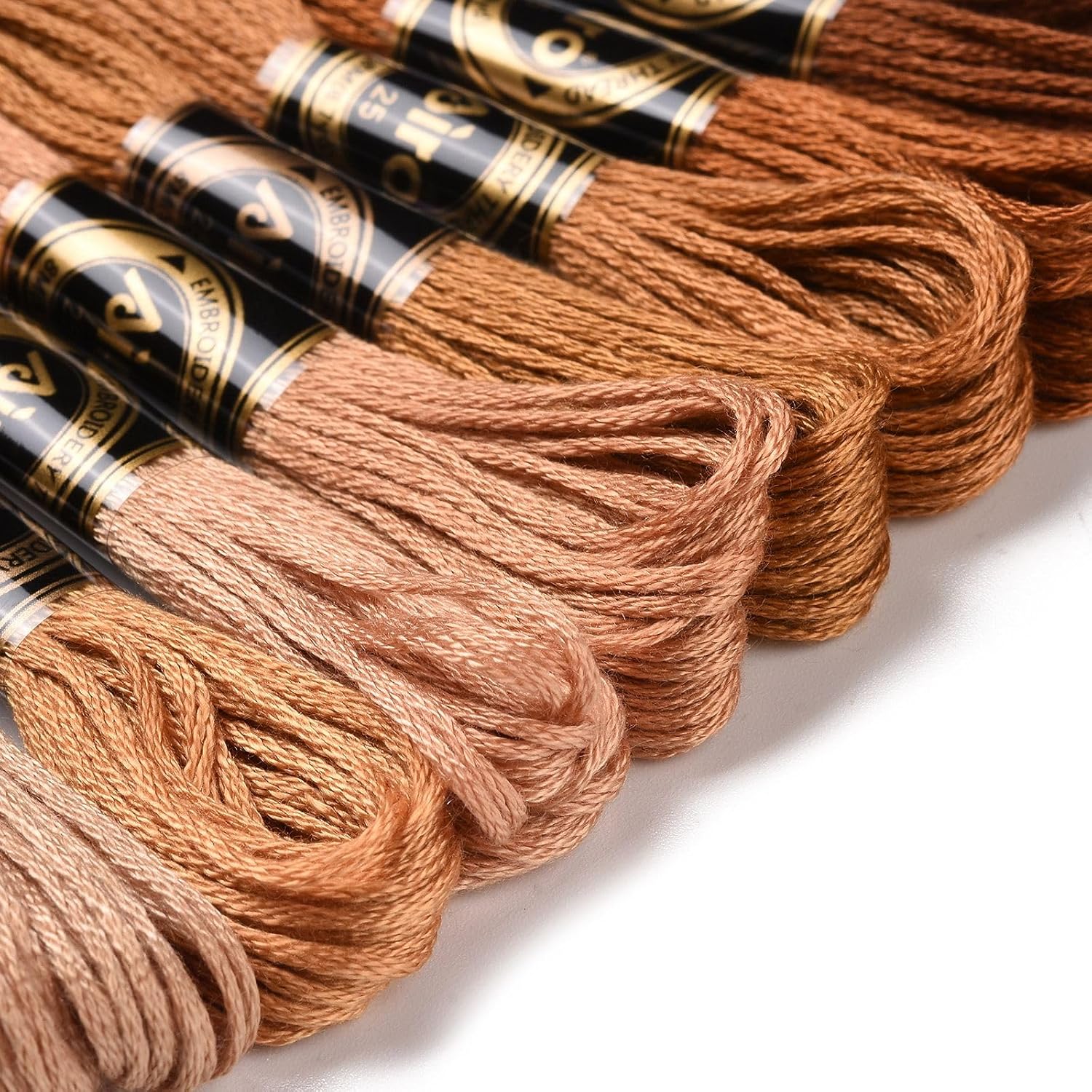 FASHEWELRY 70 Yards Handmade Polyester Embroidery Floss Crewel Cross Stitch Threads 0.5mm 6-Ply Embroidery Thread Bulk for Beginners Adult DIY Sewing Knitting Supplies (Coconut Brown)