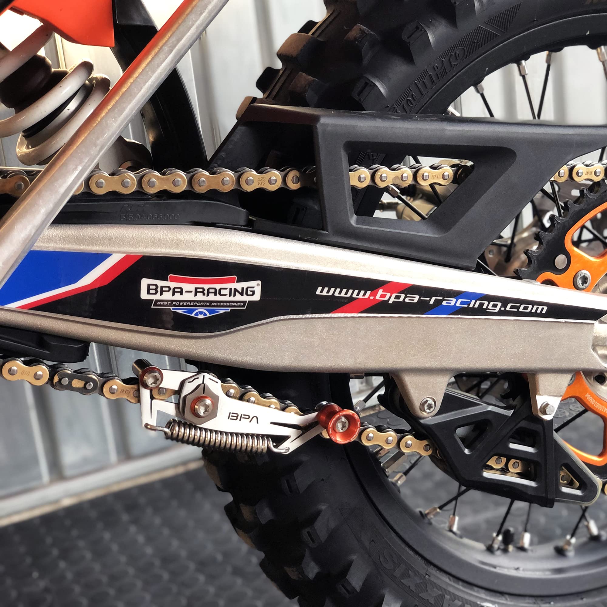 BPA Racing Motocicleta cadenas de ajuste herramienta ayuda para tensar la cadena