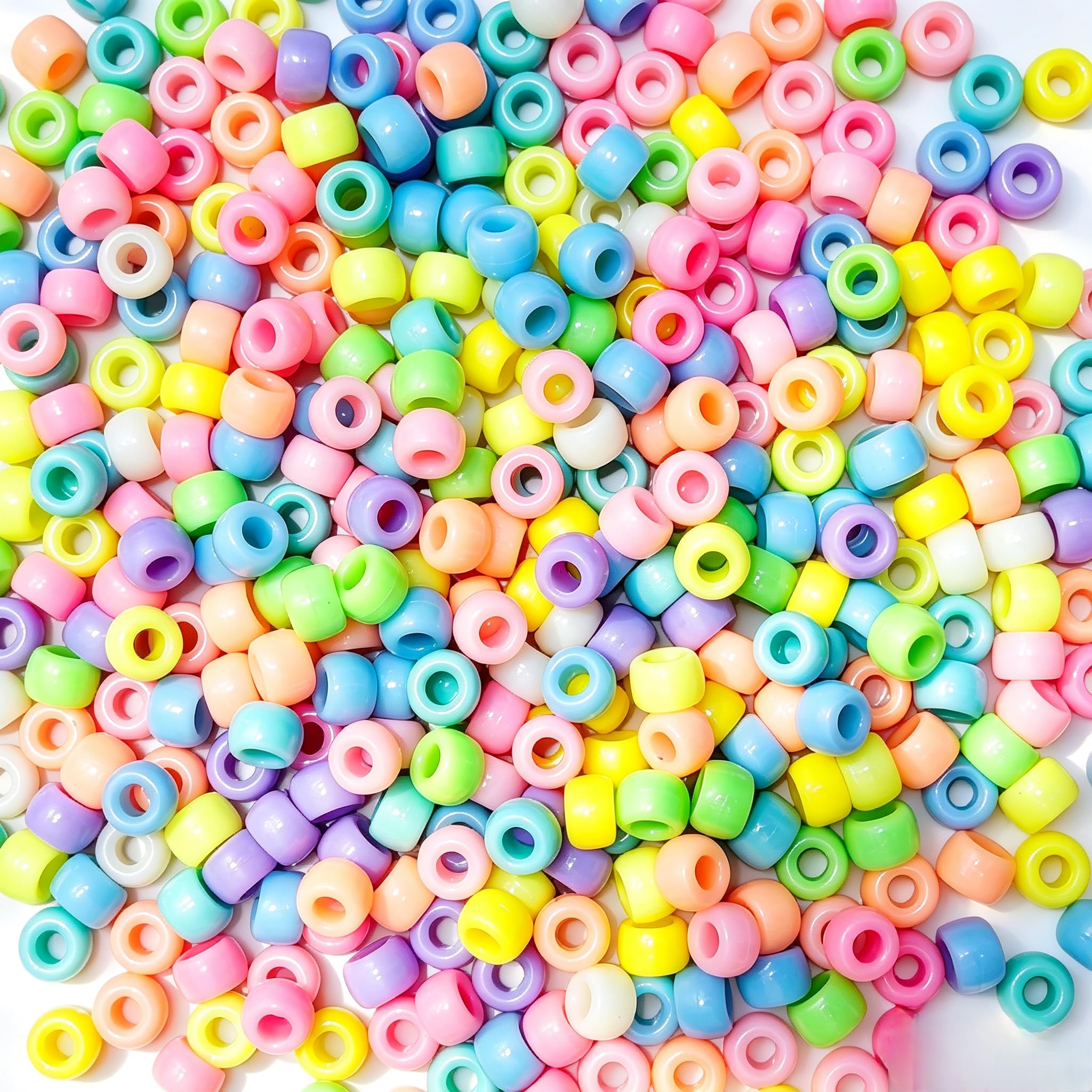 wutdgeg Set of 1,000 Pony Beads 、Beading、Pony Bead | 6×9 mm Plastic Bead, Coloured Kandi Beads | for DIY Bracelet Making, Necklaces,Keychains，Crafts and Braided Hair Accessories (B-Macarons)