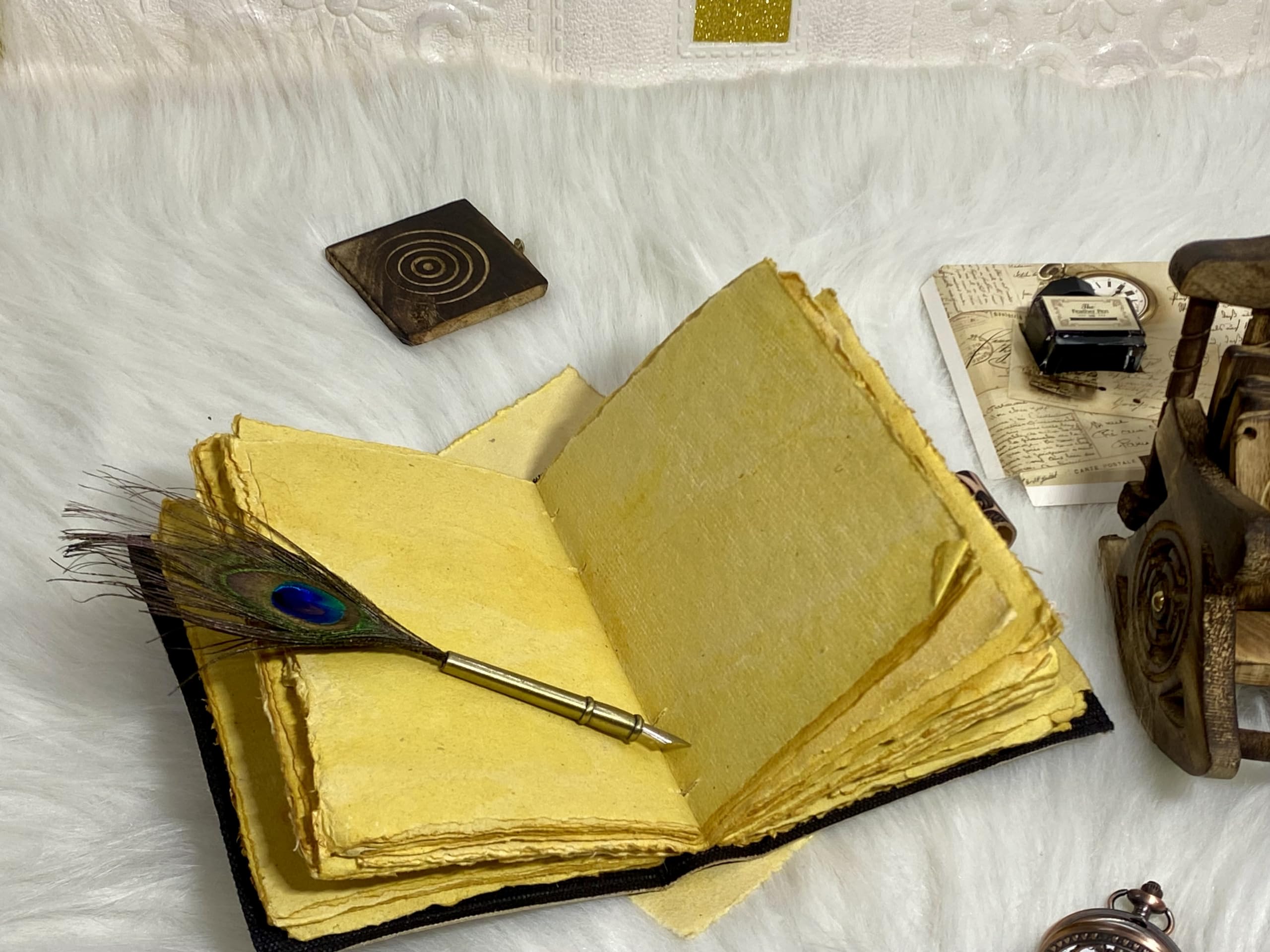 Blanko-Buch der Schatten Grimoire Tagebuch Magische Katze gedruckt Hexerei Supplies Hexe Wicca Notizbuch Handgemachtes Vintage Büttenpapier Leder Skizzenbuch, tolle Geschenke 17,8 x