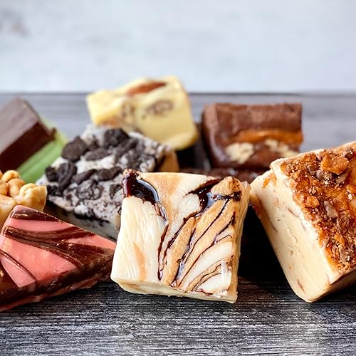 Miniatura 2 de Fudge Shop Surtido gourmet hecho a mano, 2 libras (libra), hecho fresco con crema real y mantequilla y entregado a tu puerta