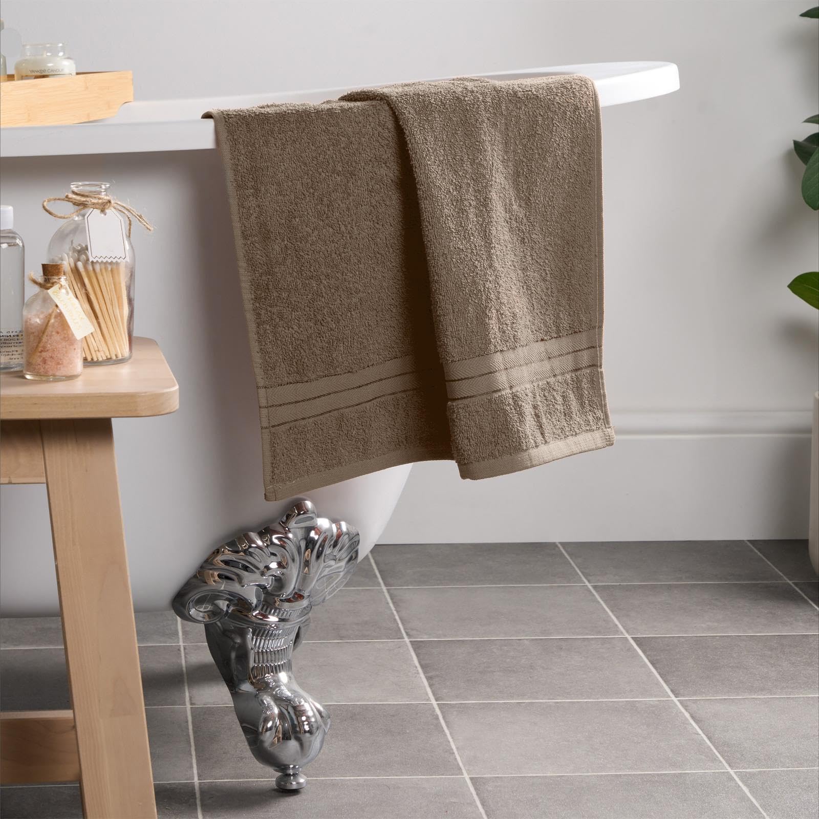 Brentfords Mocha 100% Cotton Hand Towels Light Brown, Super Soft Feel Small Towels Highly Absorbent Kitchen Bathroom Towels Set Homeware Essentials Towel, 1 Piece