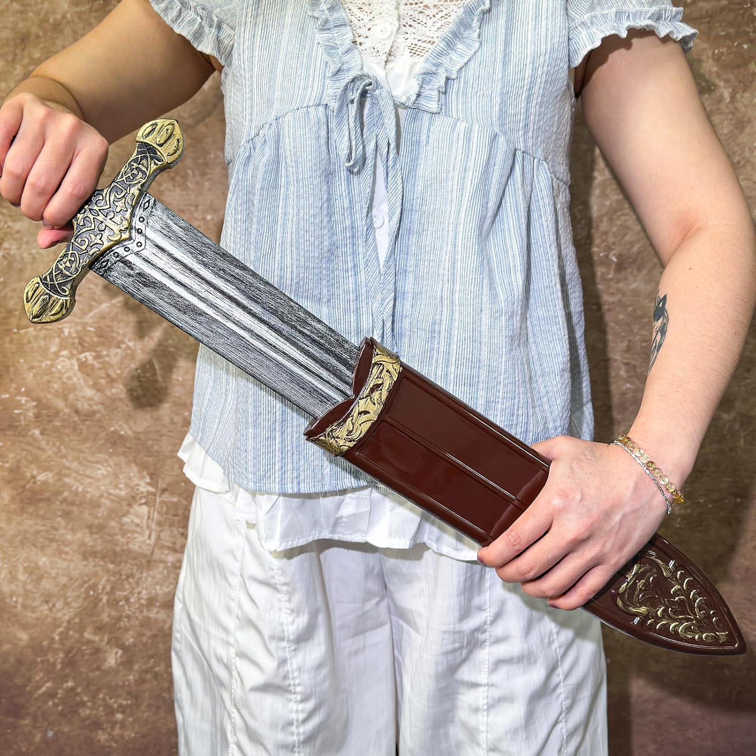 quescu 2Set Sword Toys,Plastic Roman Sword with Sheath,Medieval Warrior Costume Accessories for Halloween Cosplay LARP,Props - Image 4