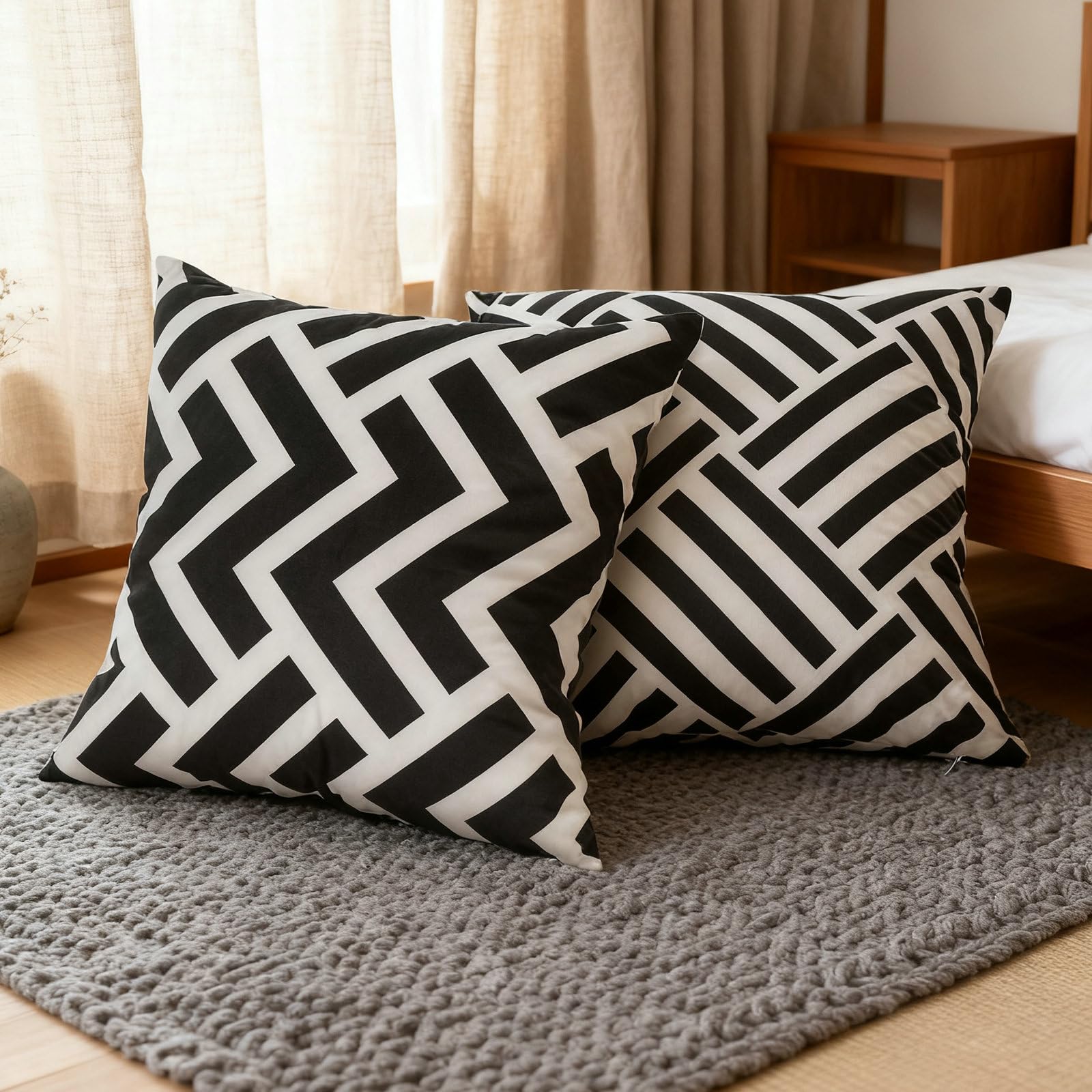 Federe Cuscini 50x50 cm, Copricuscini Divano Bianco e Nero Doppia Faccia Motivo Geometrico in Peluche Corto con Cerniera Federe per Soggiorno Camera Letto Divani da Esterno Set di 2