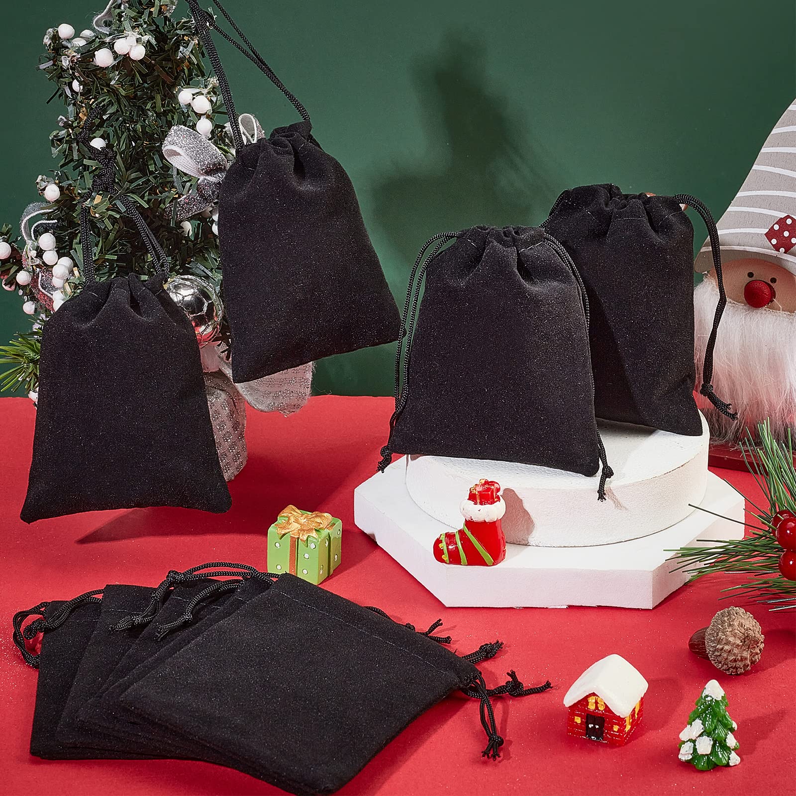 NBEADS Borsa per Gioielli, 100 Pezzi in Velluto Borsa con Coulisse in Tessuto per Bomboniere per Feste Regalo, Nero, 8,5X7 cm