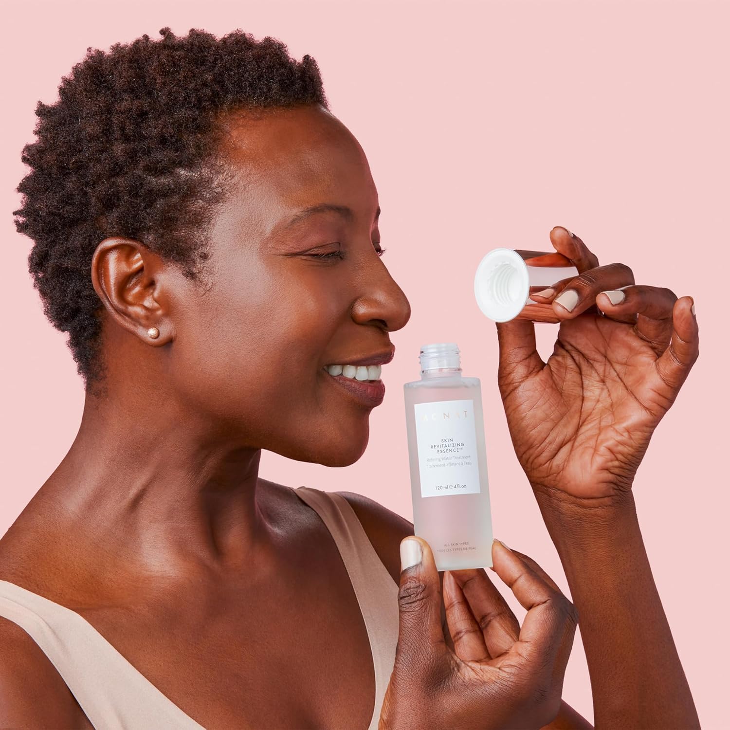 MONAT Skin Revitalizing Essence™ - Replenishing & Soothing Miracle Water with Natural Fruit Acids and Chamomile