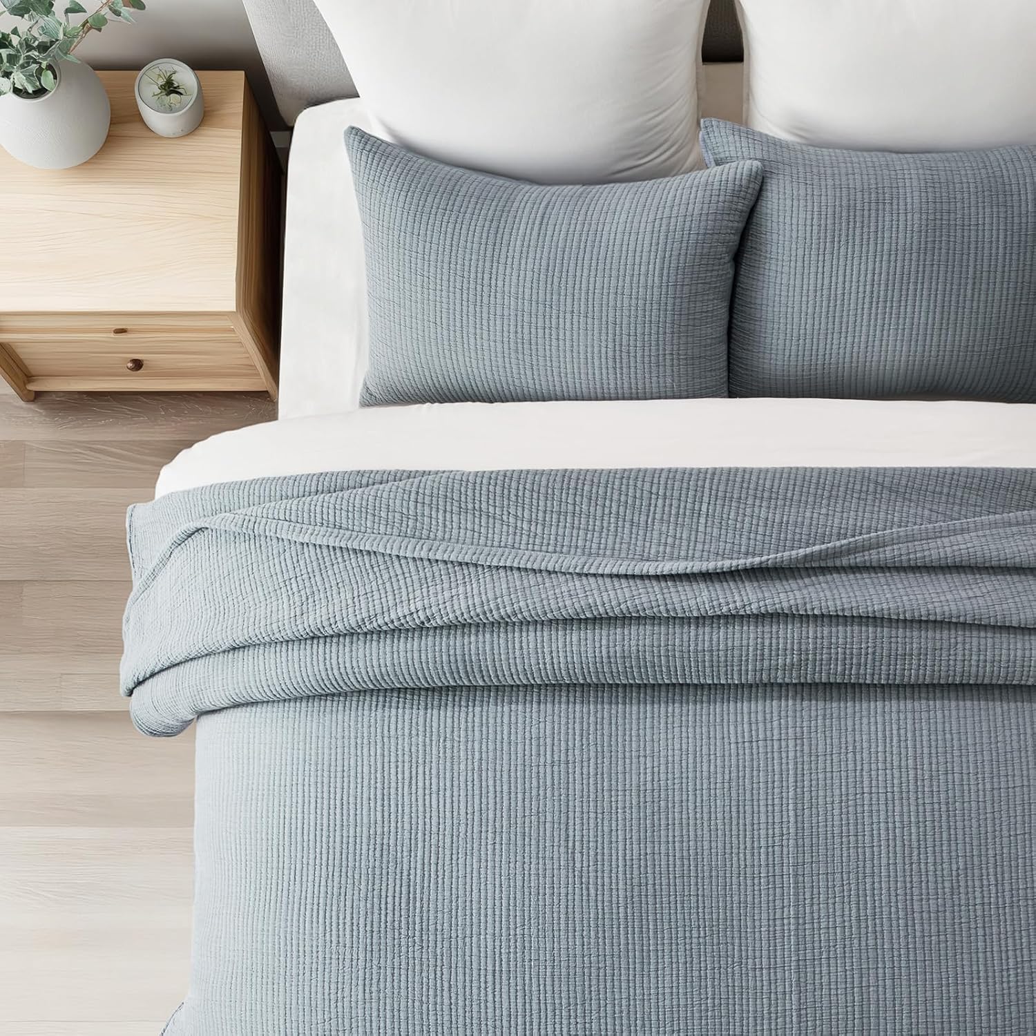 EVERGRACEHOME Cotton Gauze King Bedspread, Ultra Soft Prewashed Pick Stitch Matelassé Coverlet, Lightweight Textured Oversized King Quilt Bedding Set for All Season, with 2 Shams, Dusty Blue