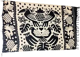 Canga Praia Étnico, Preto e Bege, Estampa Floral Geométrica, Estilo Boho Farmmy, com Franjas