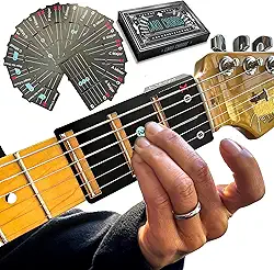 Aprenda violão em minutos Edição Deluxe com capa Card Chords (serve para todas as guitarras) Os acordes de virilha permitem que você toque guitarra acústica ou elétrica enquanto o cartão está no
