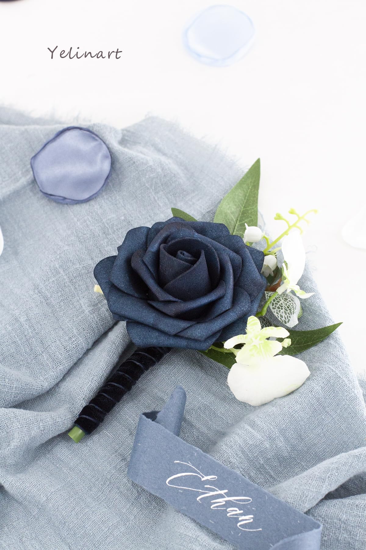 1 pz Sinlge blu navy Boutonniere per gli uomini per sposo sposo sposo fiori di rosa artificiali Boutonniere per cerimonia di nozze anniversario cena formale festa