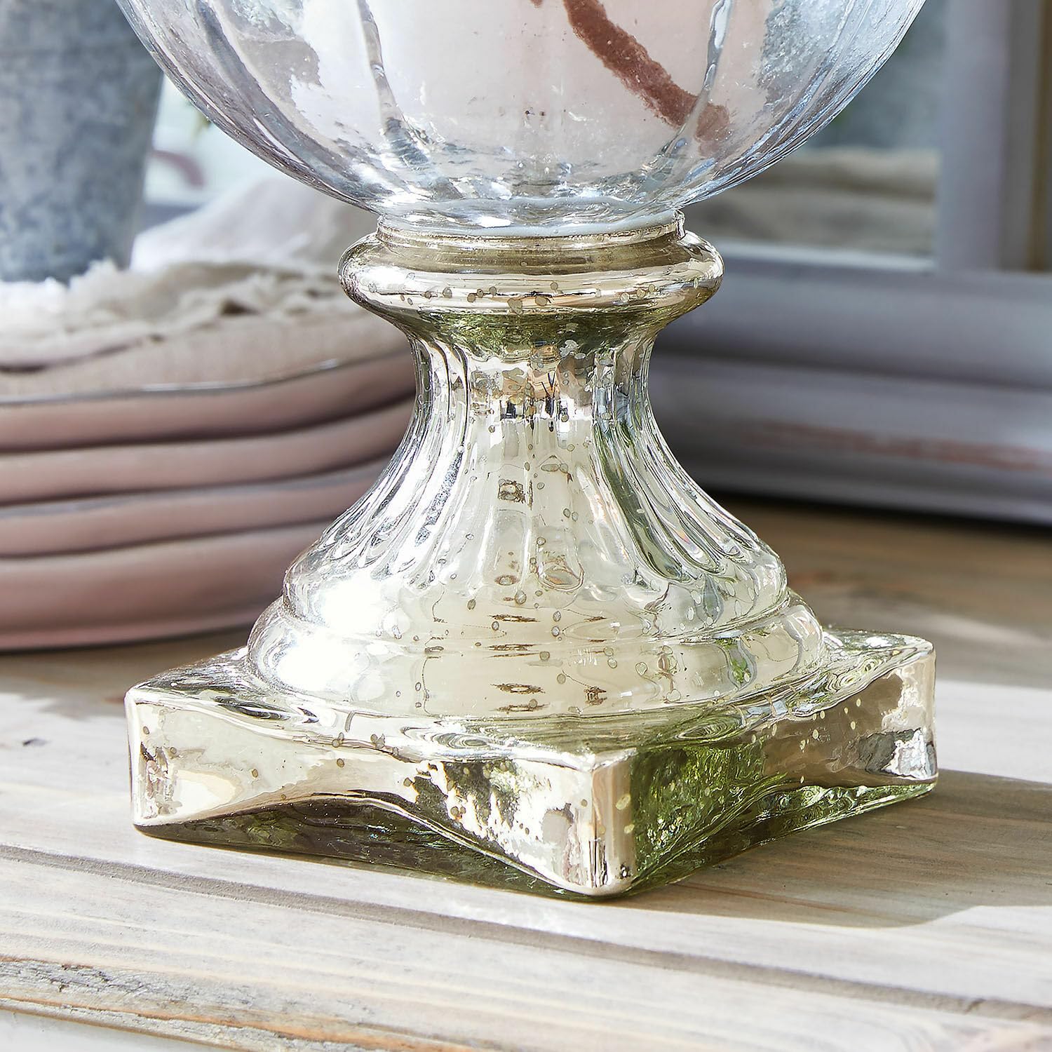 Loberon Windlicht 2er Set Jovique, klar/Silber | Zwei Größen, Blumige Form, mit Bauernsilber-Finish, Mundgeblasen, Dekoration, Kerzenhalter, Glas
