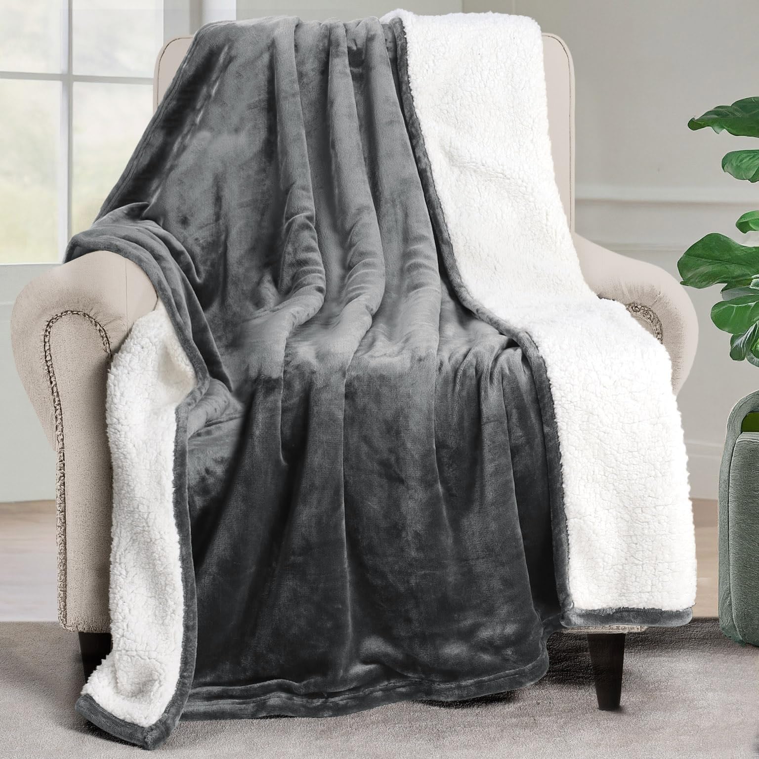 Utopia Bedding Reversible Plush Sherpa Blanket Throw