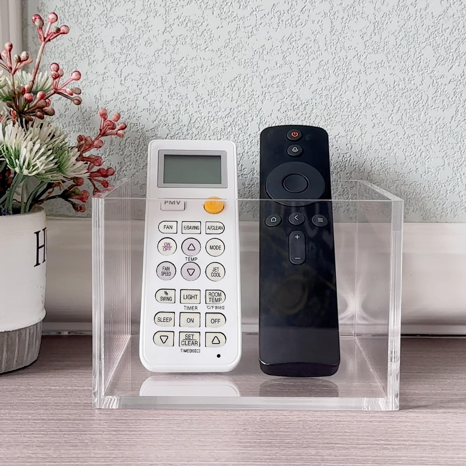 DELIPPLY Remote Control Holder, TV Remote Organizer Caddy for Table, Acrylic Remote Storage Box, Clear