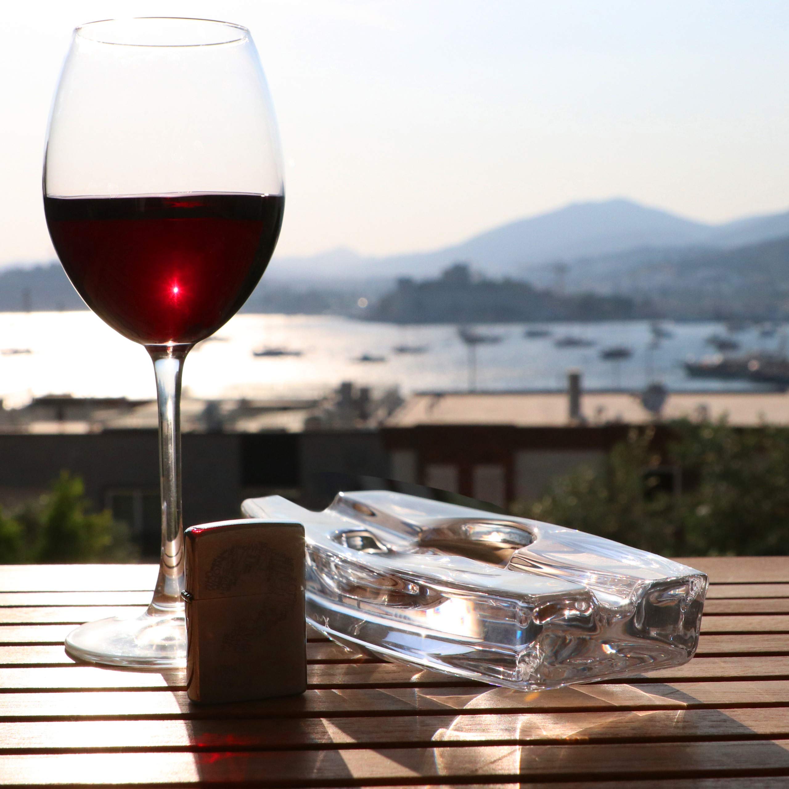PASABAHCE Cendrier en Verre de Cristal Lourd pour Patio, Fait à la Main, extérieur, intérieur, Maison, Bureau, hôtel, Piscine, Restaurant, Long with 2 Holders