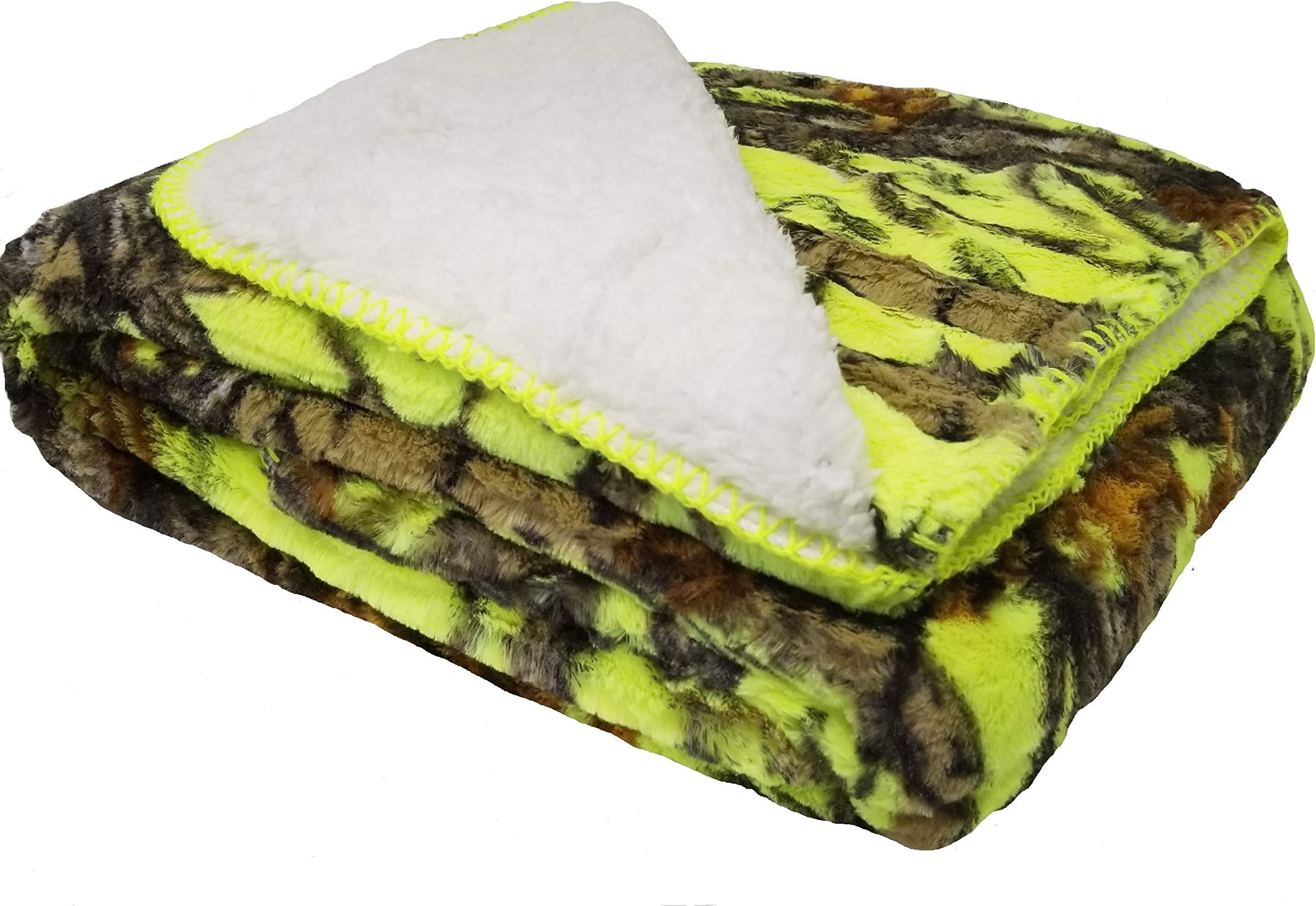 Duke Imports Regal Comfort Sherpa Luxury Throw Blanket, Woods Camo, Lime