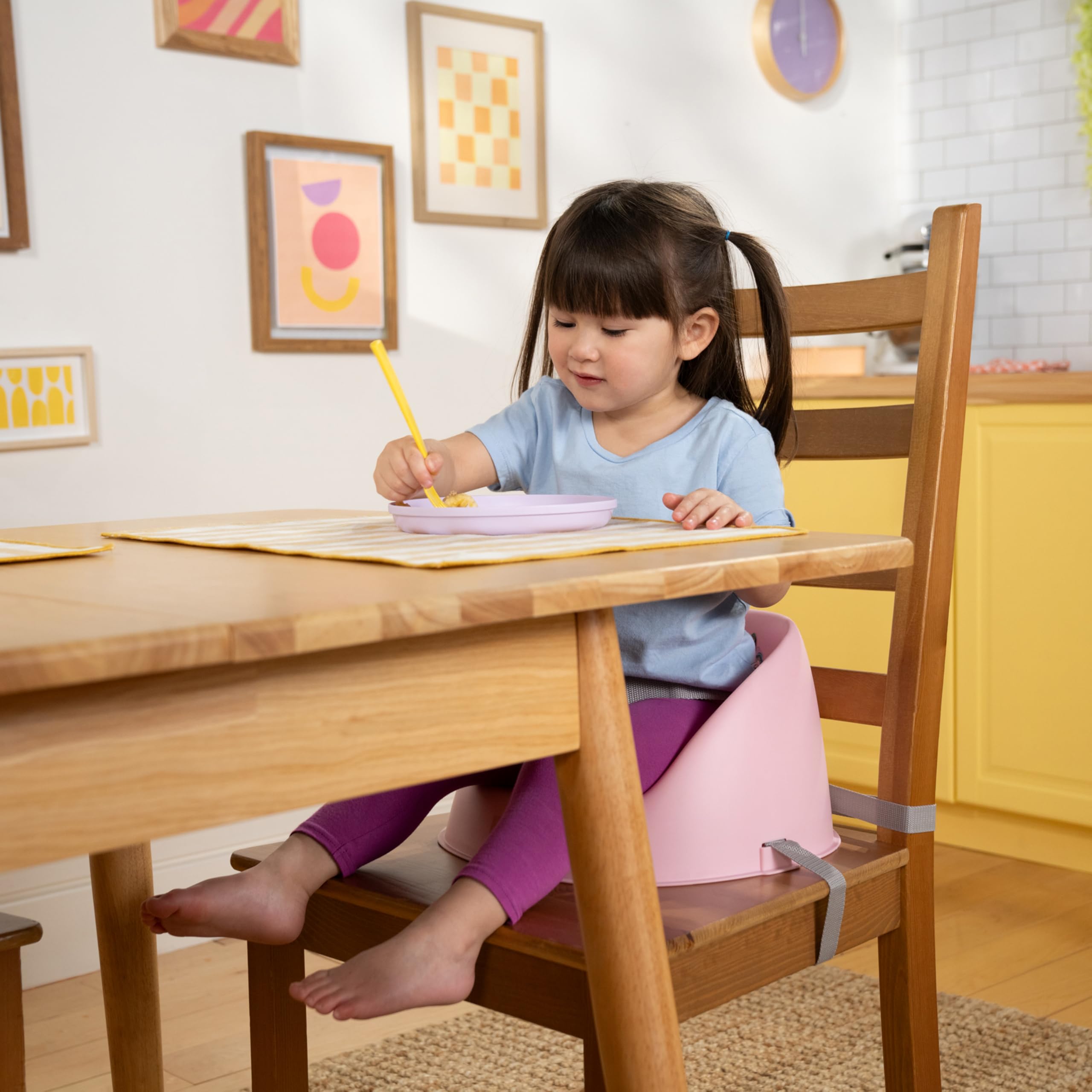 Bright Starts, Réhausseur de Chaise Bébé Disney Princesse My Spot Facile à Nettoyer, Harnais 3 Points, Sangles Amovibles Lavables, Rose