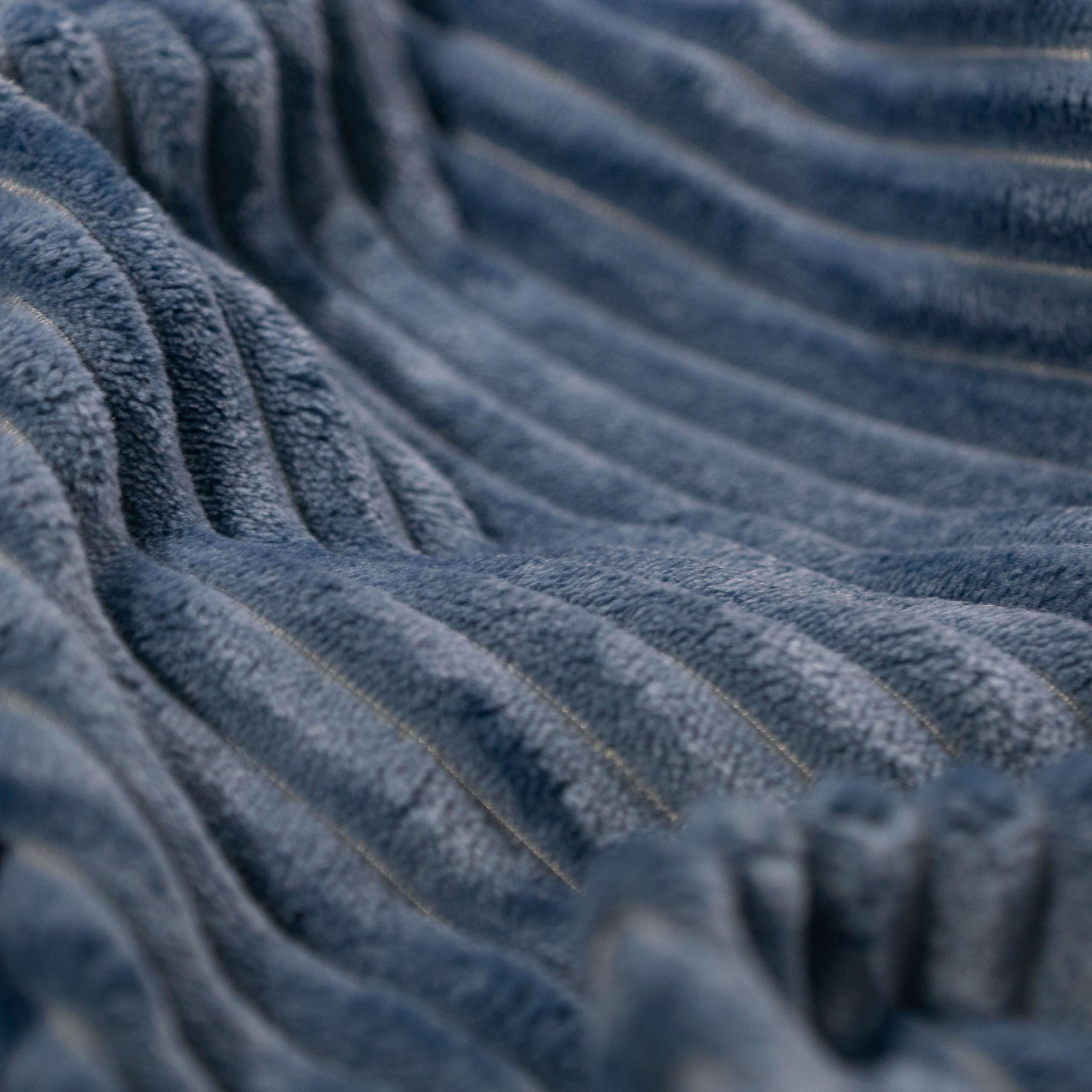 Bruni Classico Cord M in blu scuro – Grande pouf da interno con fodera interna e imbottitura, prodotto in Germania