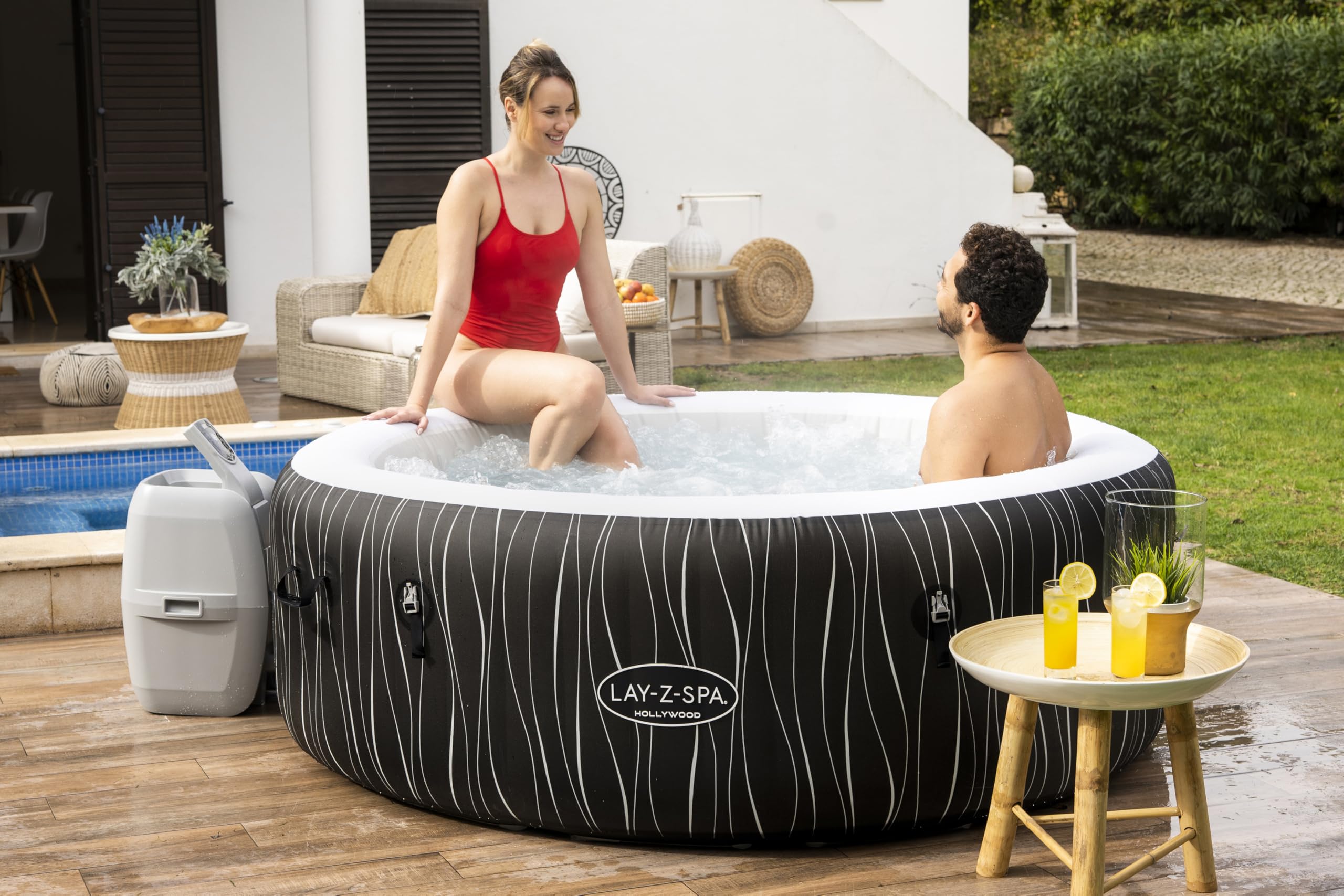 Bestway LAY-Z-SPA® Hollywood Airjet™ 196 x 66 cm, 4-6 personnes