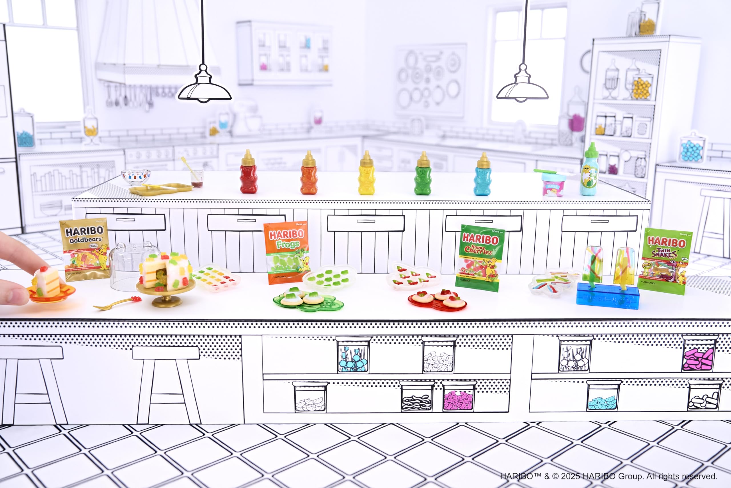 MGA's Miniverse Make It Mini Haribo Multipack - Miniature Collezionabili, Giochi in Resina Fai Da Te, Creazioni da Mescolare e Abbinare, NON Commestibili - Per Collezionisti, Età 8+