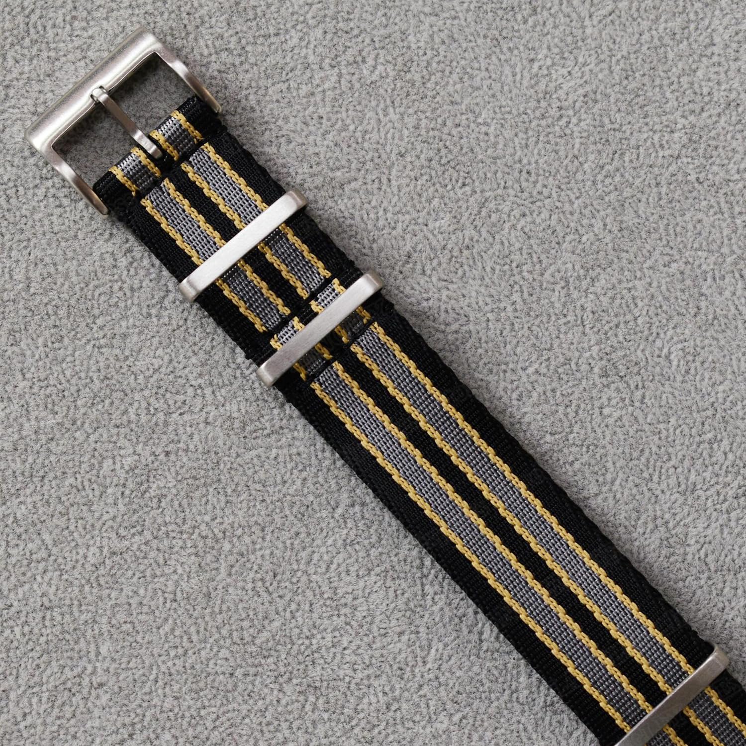 Remplacement du bracelet de la montre intelligente Bracelet de montre en Nylon de 20mm, Bracelet de montre de Sport universel, Bracelet de montre de remplacement