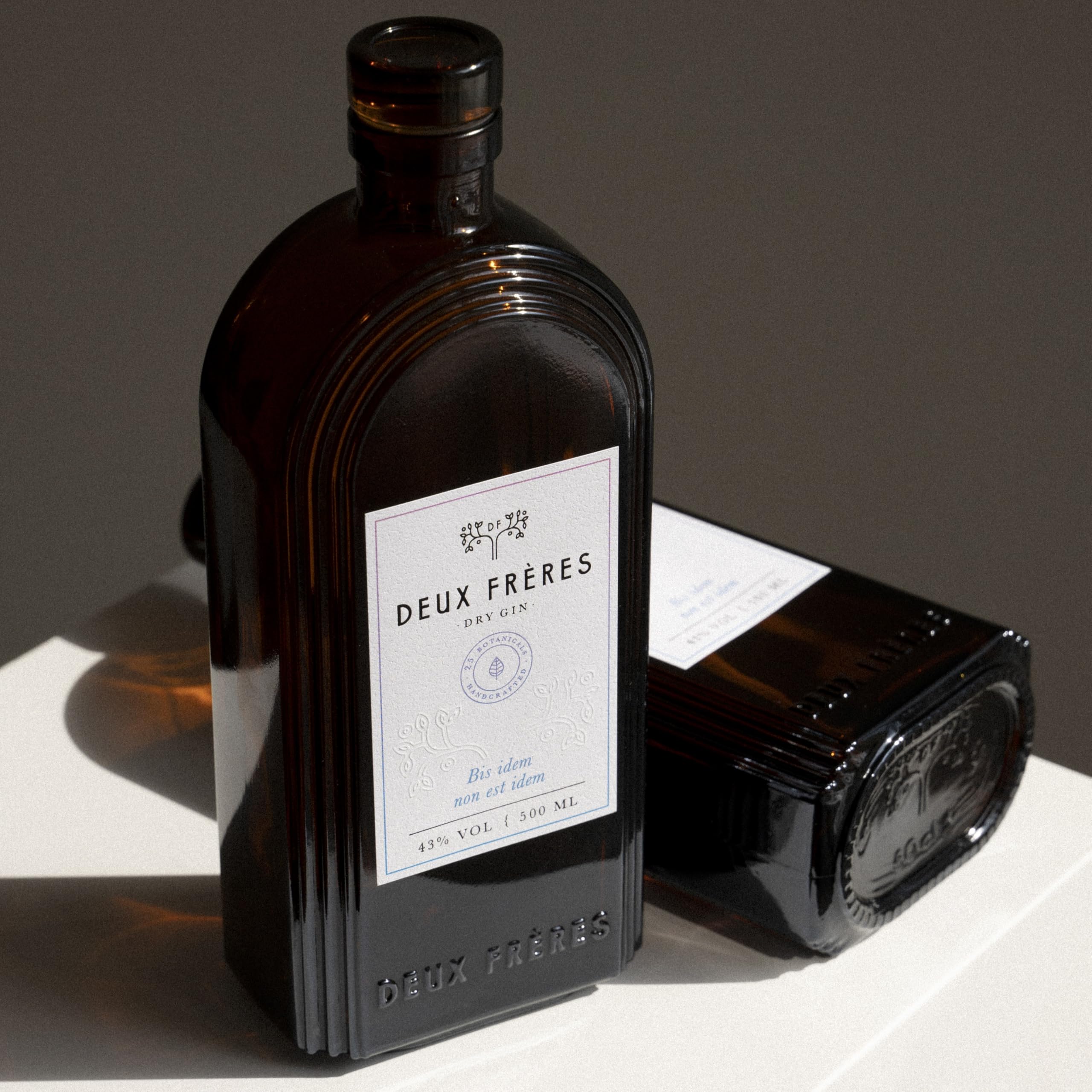 DEUX FRÈRES DRY GIN – 0,5l – 43% - Dry gin