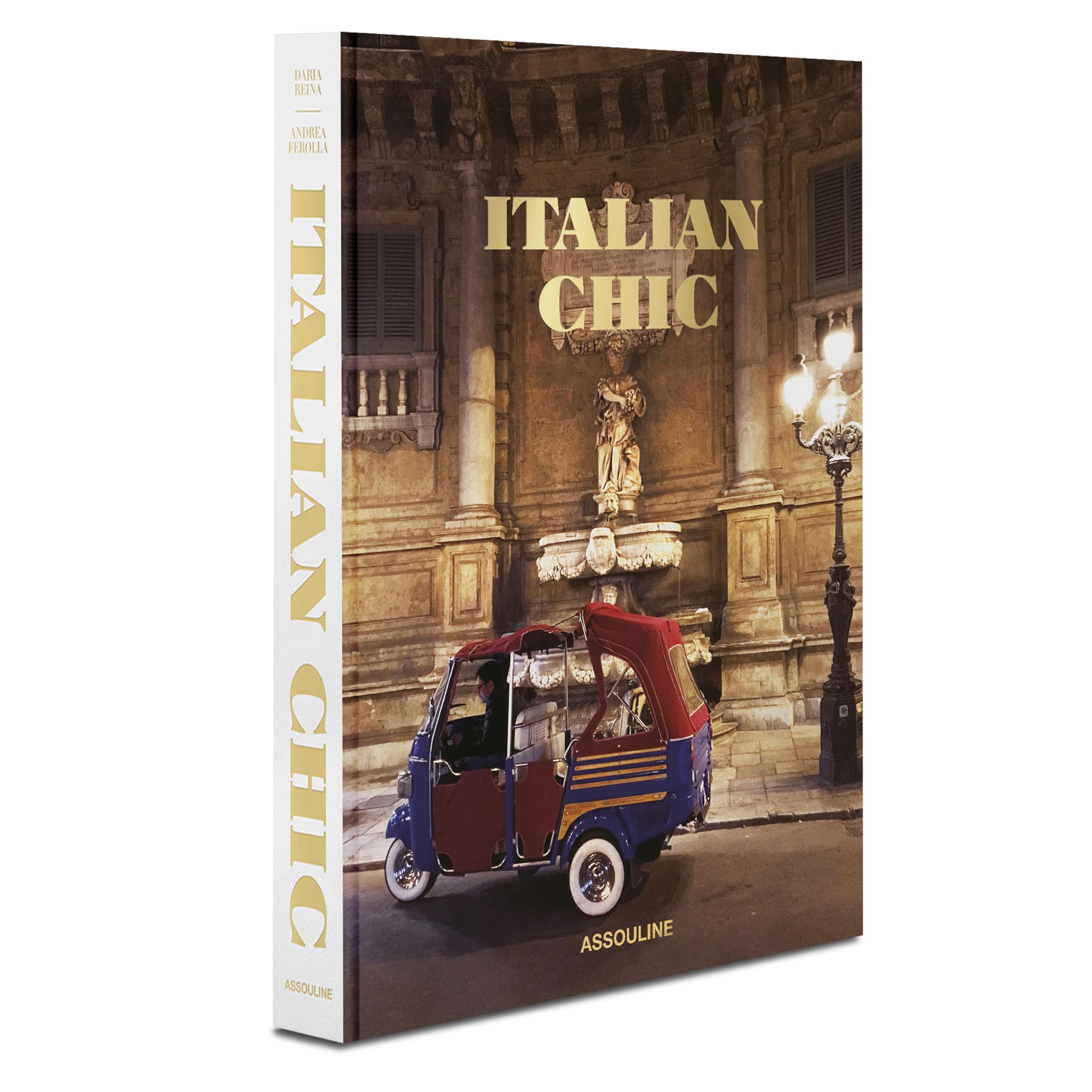 Italian Chic Hardcover – 31 July 2018