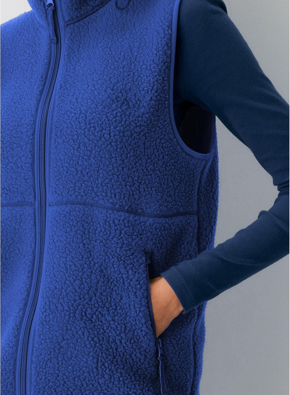 Hixiaohe Sherpa Fleece Vest for Women Trendy Warm Sleeveless Vests Jacket Lightweight Zip Coats with Pockets Fall Outerwear