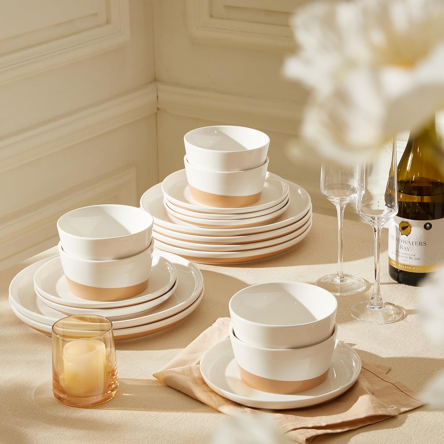 Sweese 12 Piece Dinnerware Sets for 4 - Porcelain Plates and Bowls Set - Scratch Resistant, Dishwasher and Oven Safe Round Dinner Sets - Dish Sets -White and Blue Gradient