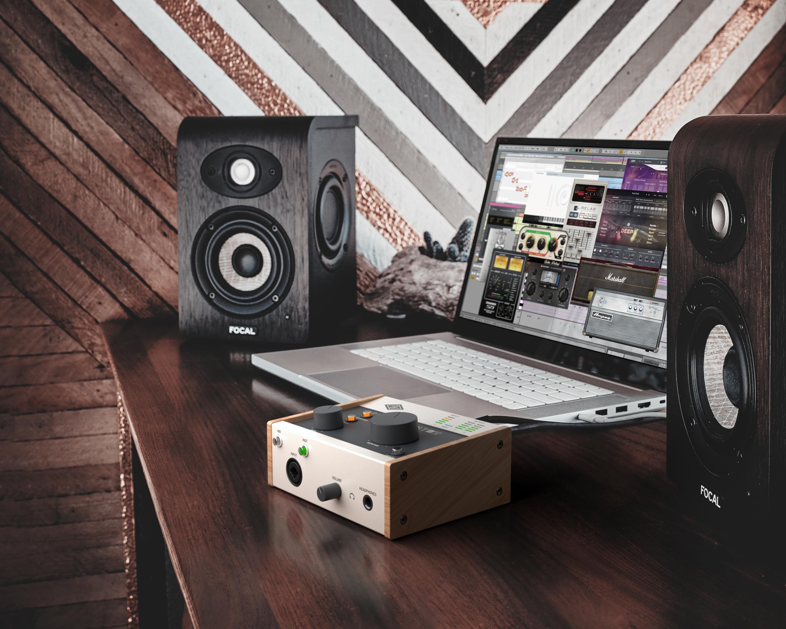 Universal Audio Volt 176 Interface audio USB, pour enregistrer, podcaster et streamer avec des logiciels audio essentiels